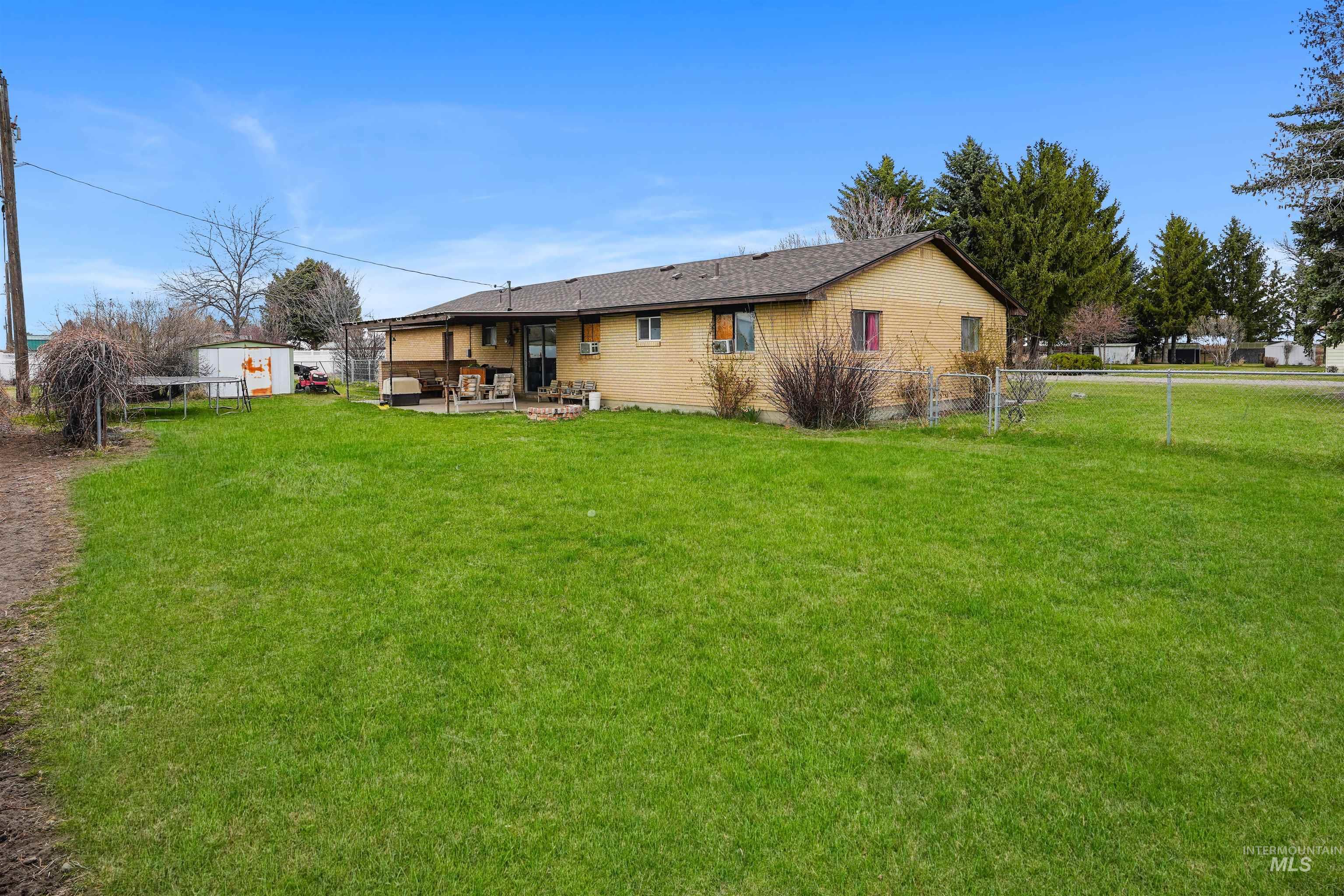 161 W Adams Drive Property Photo 14