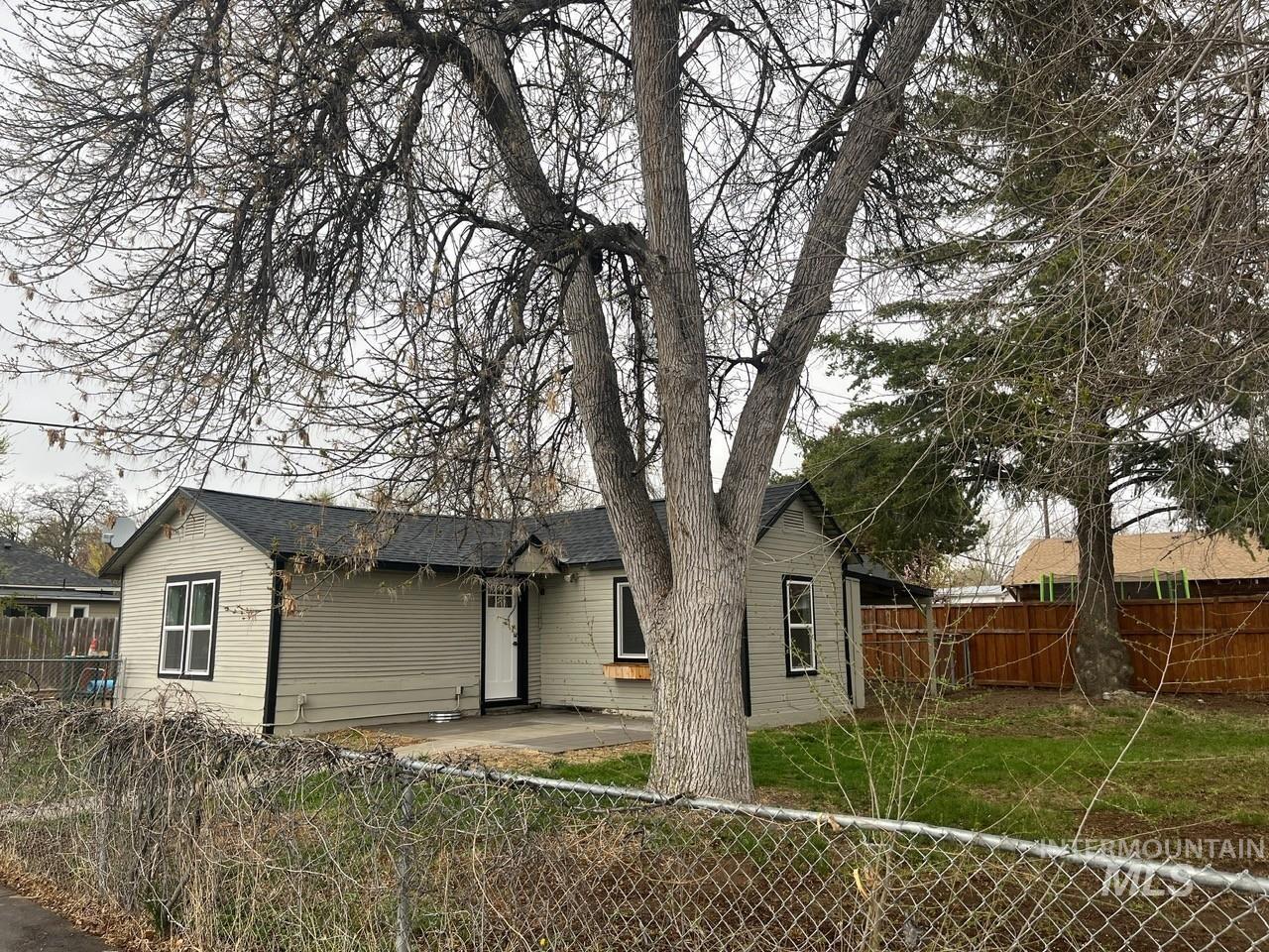 1816 7th St South Property Photo 3