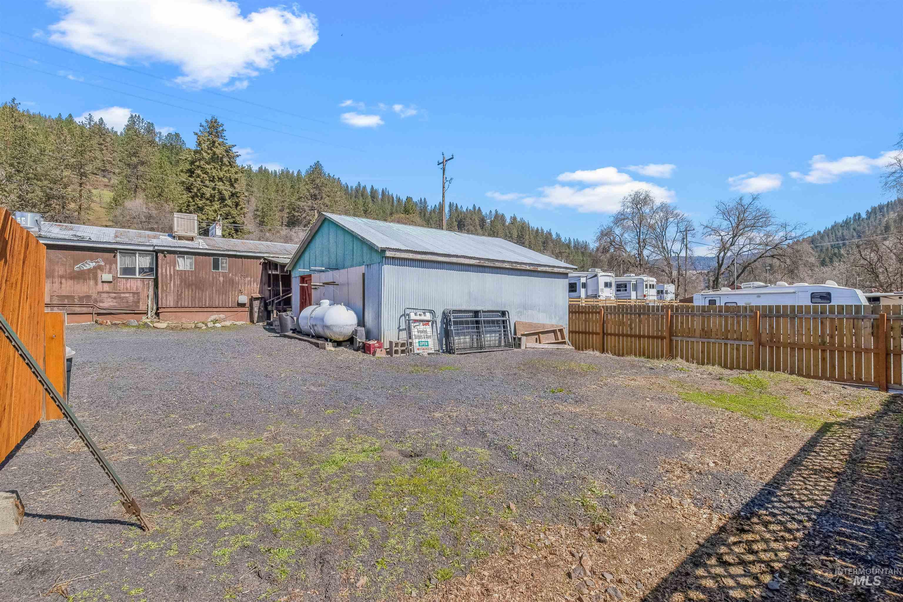 56 Northfork Drive Property Photo 22