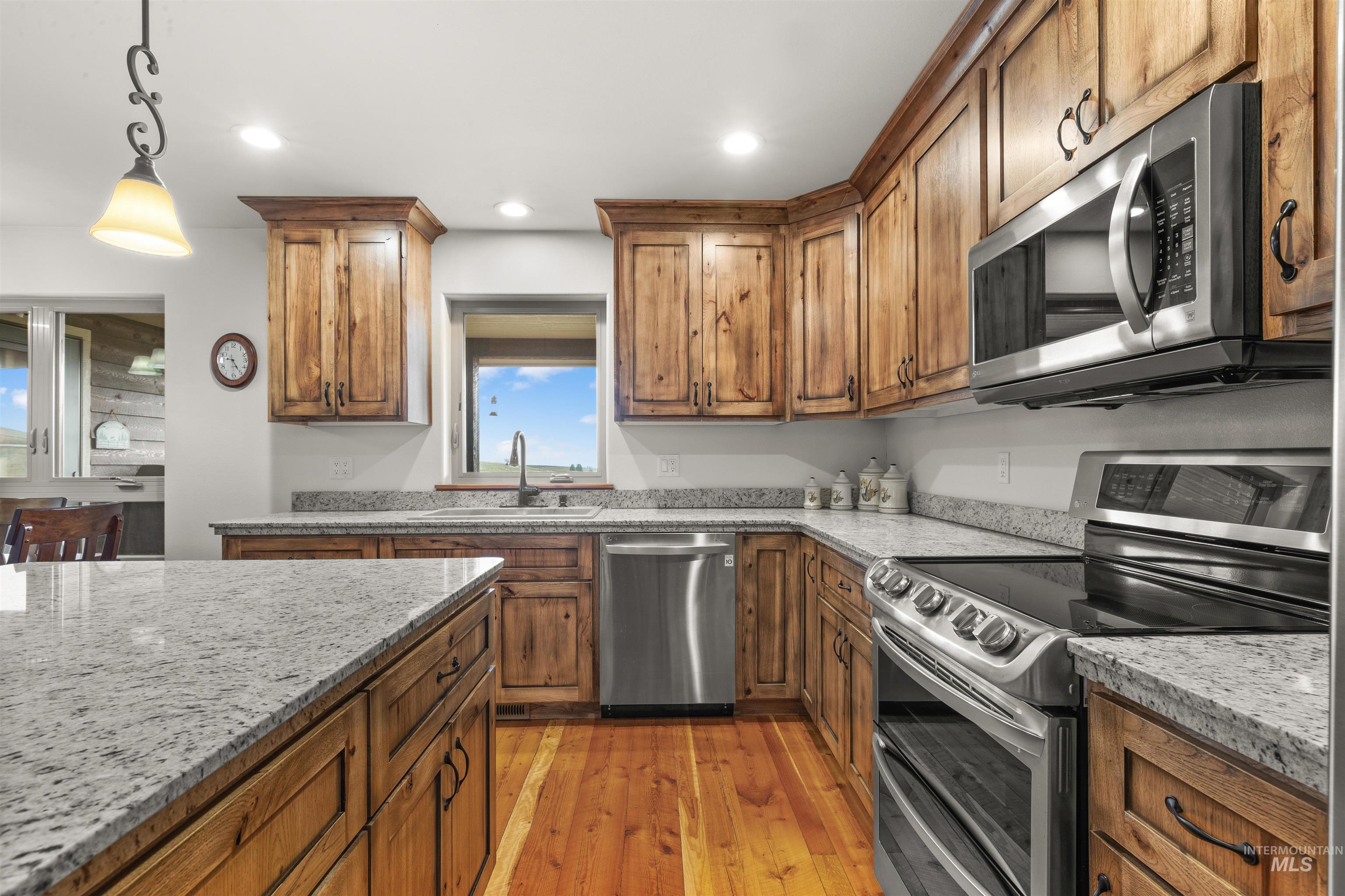 168 Winona Rd - 14ac Property Photo 13