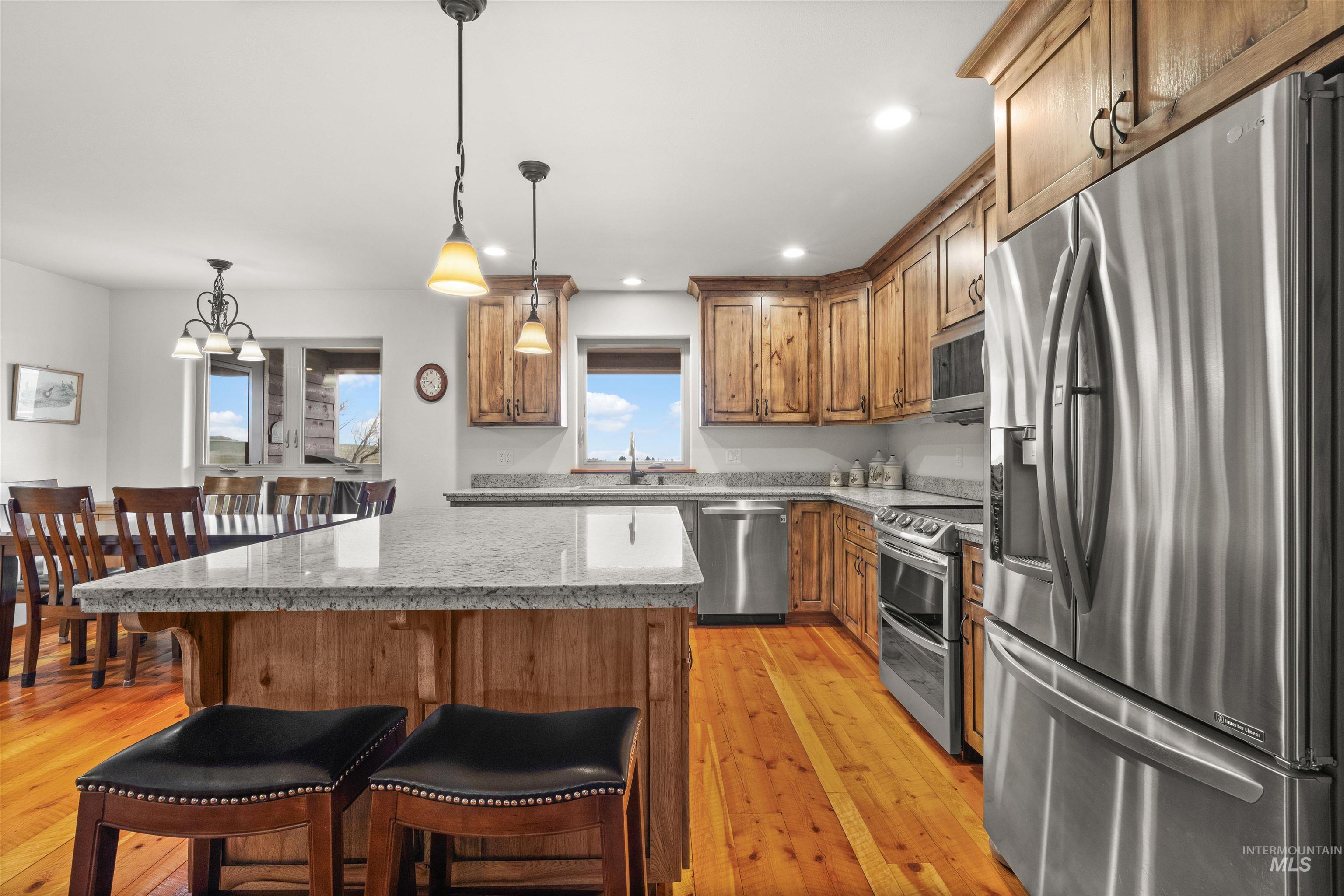 168 Winona Property Photo 12