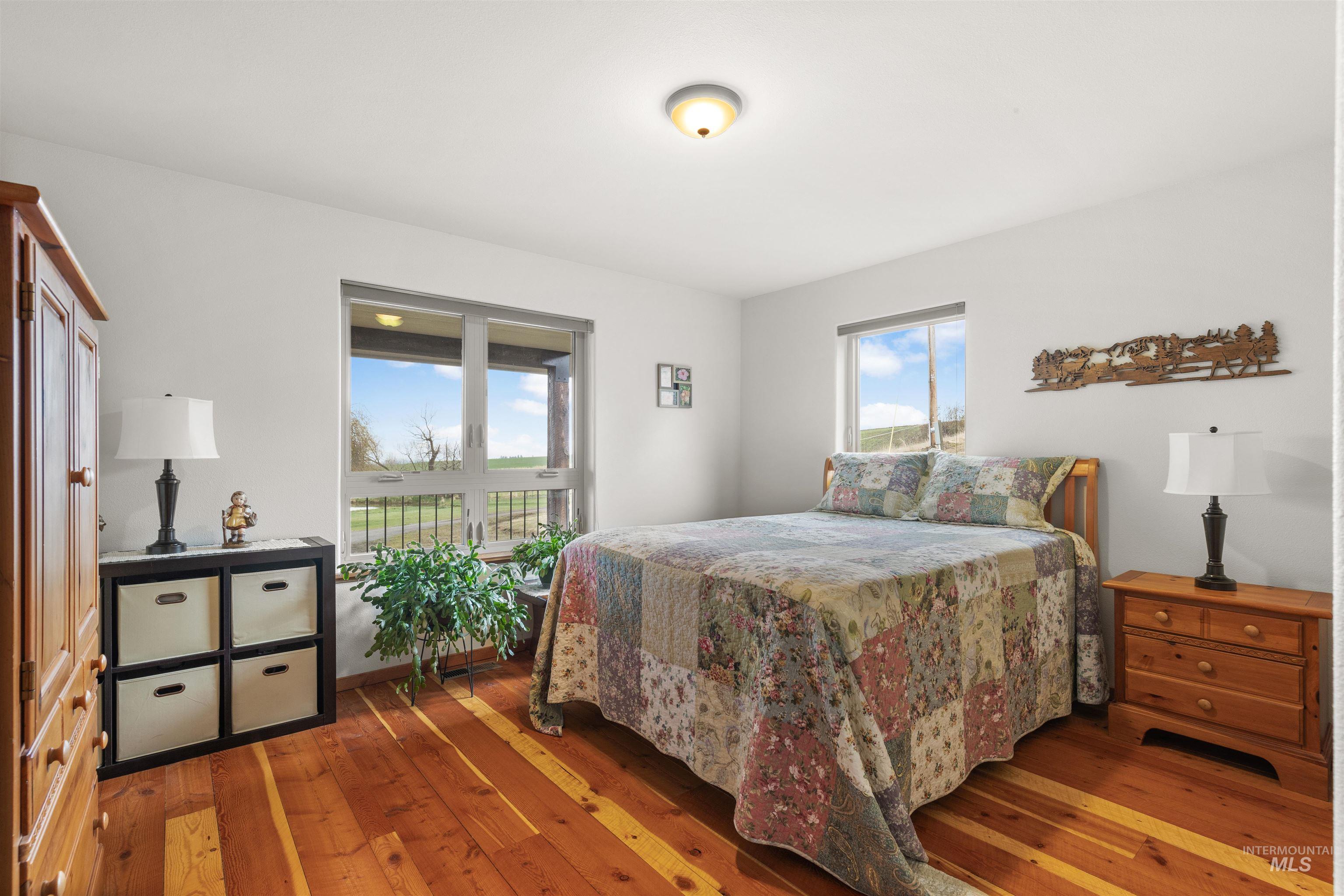 168 Winona Property Photo 23