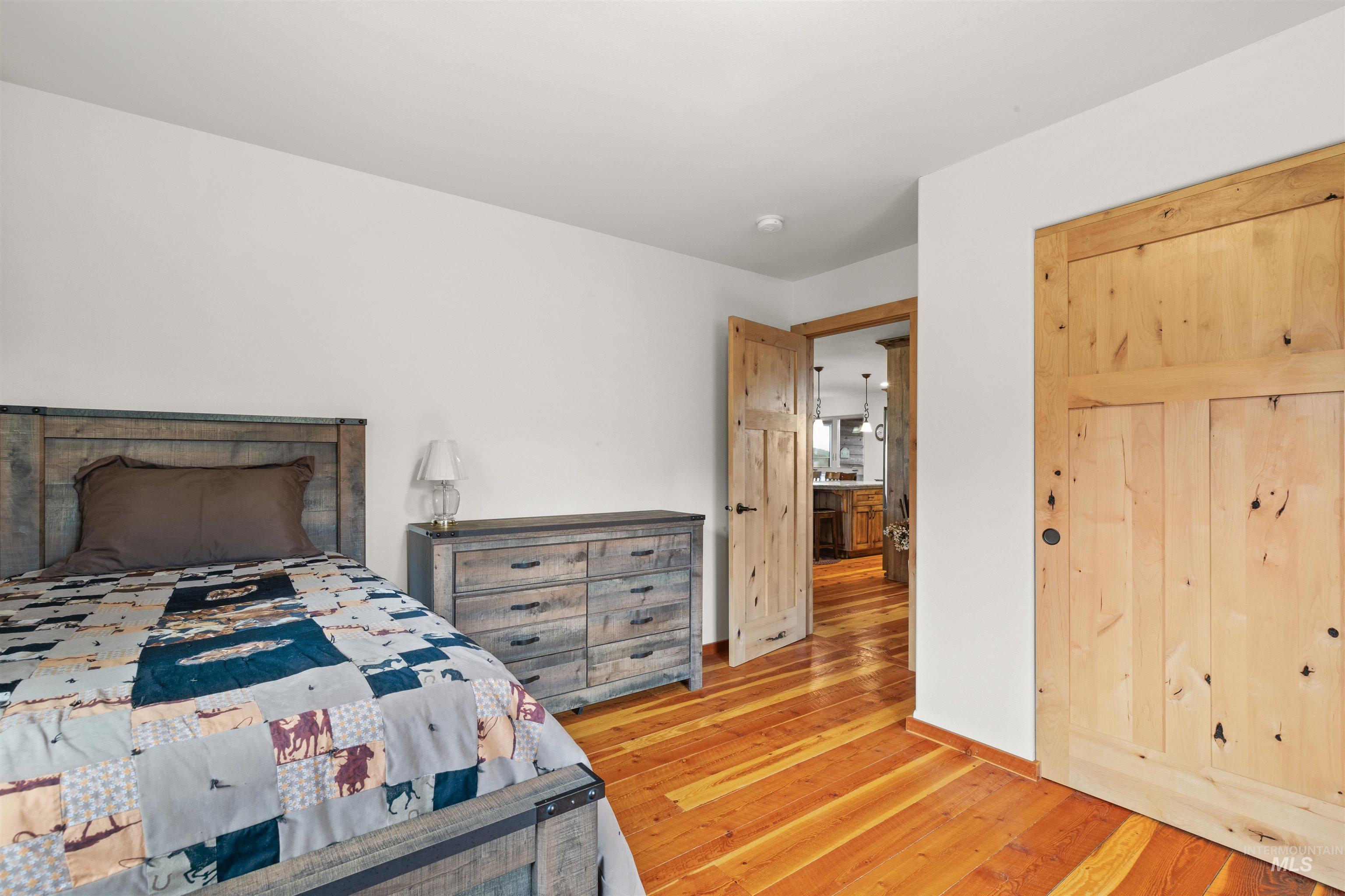 168 Winona Property Photo 25