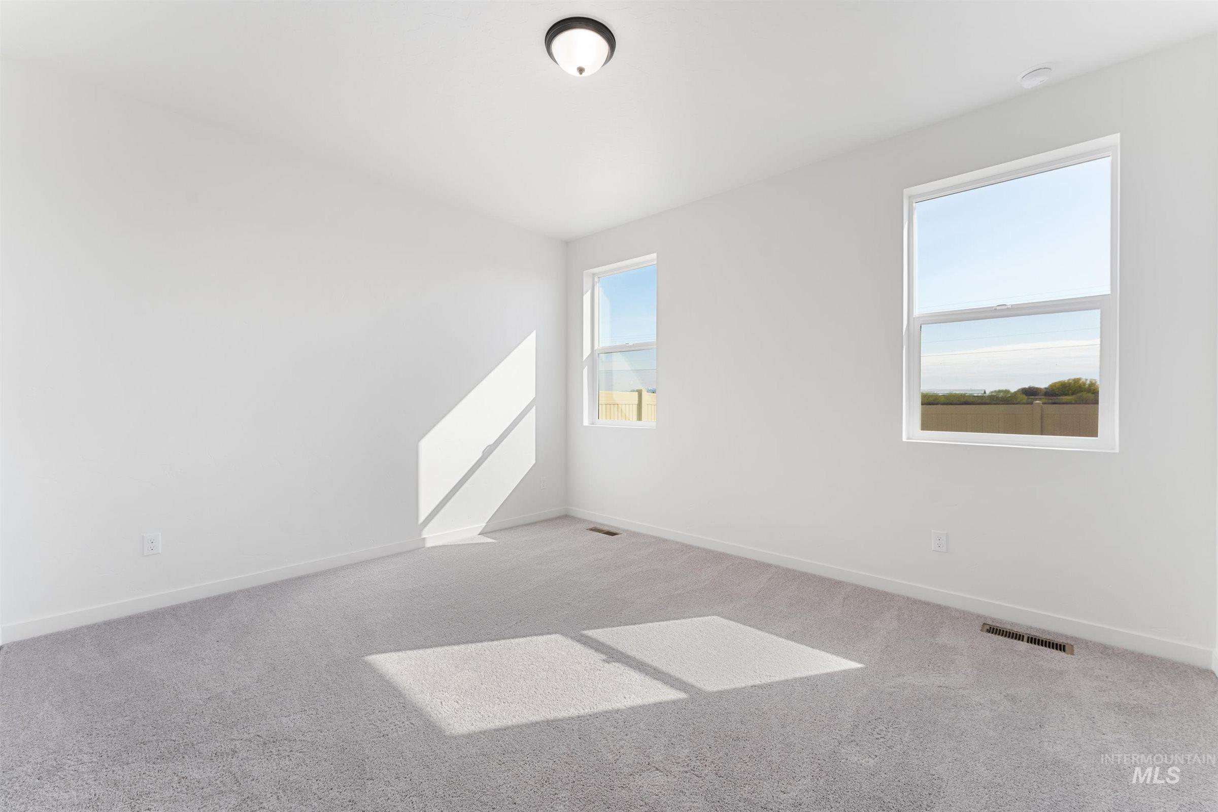 1653 S Barneson Ave Property Photo 15