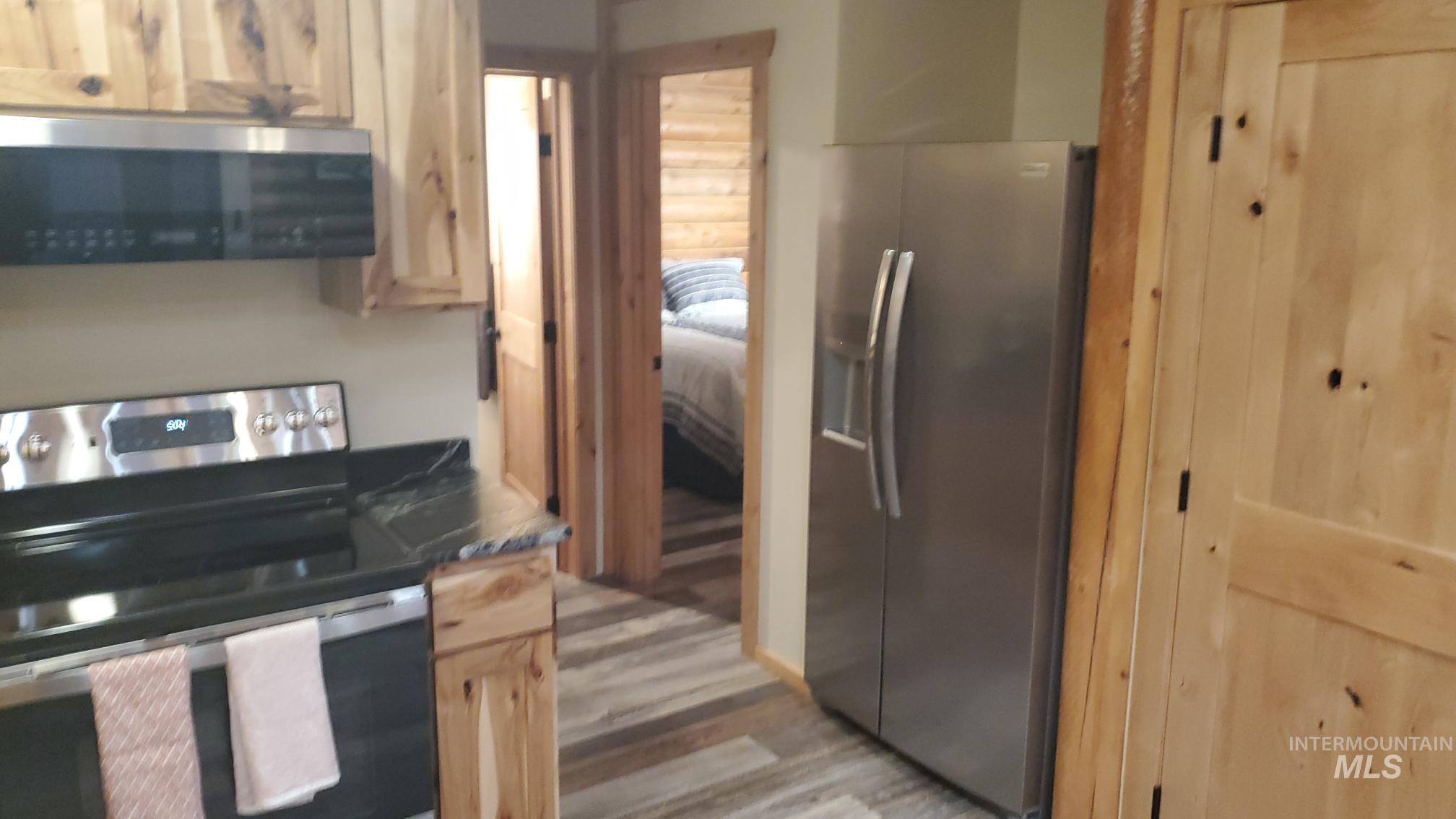 206 Highway St Property Photo 11
