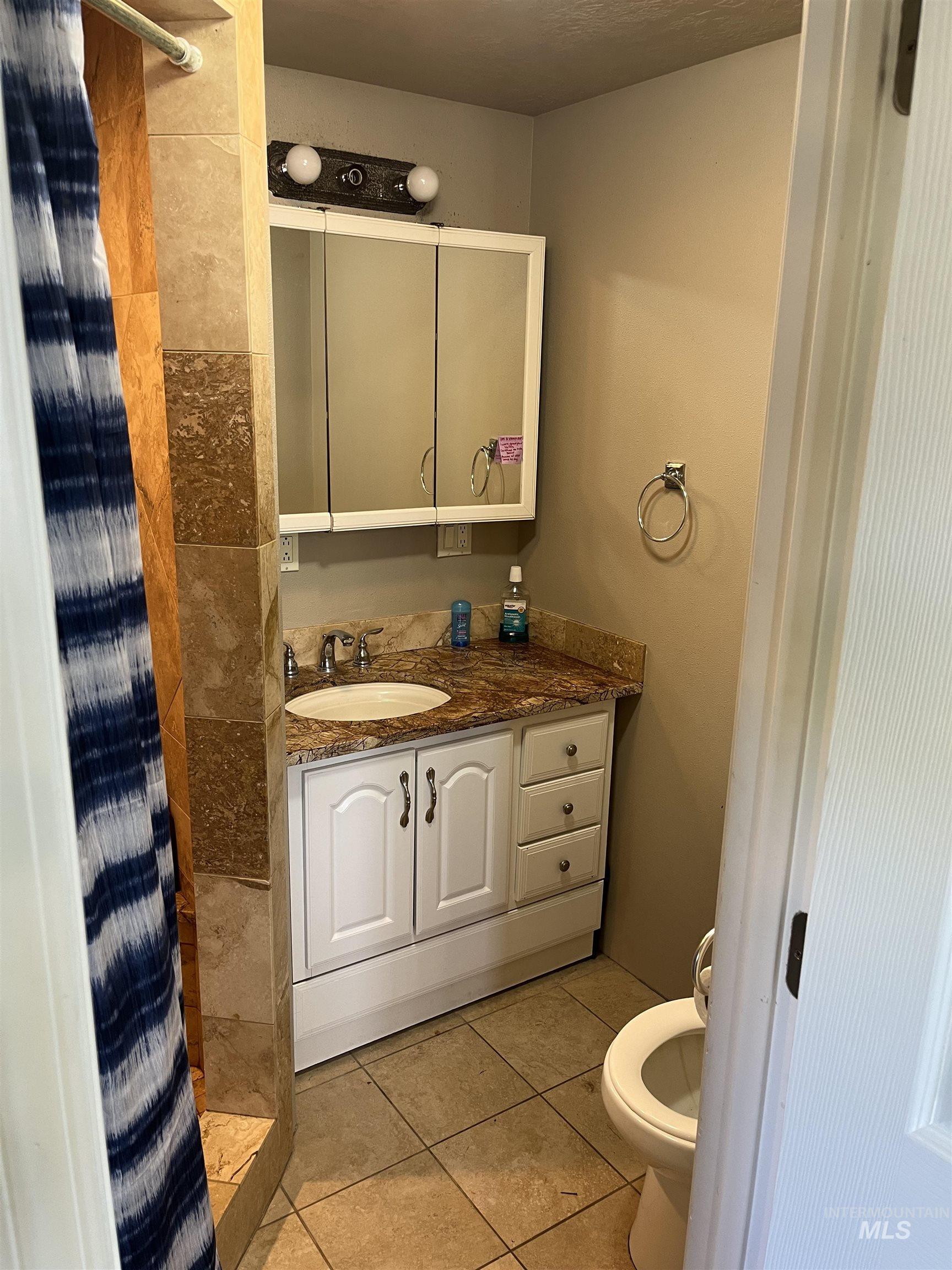 801 S 12th Property Photo 9