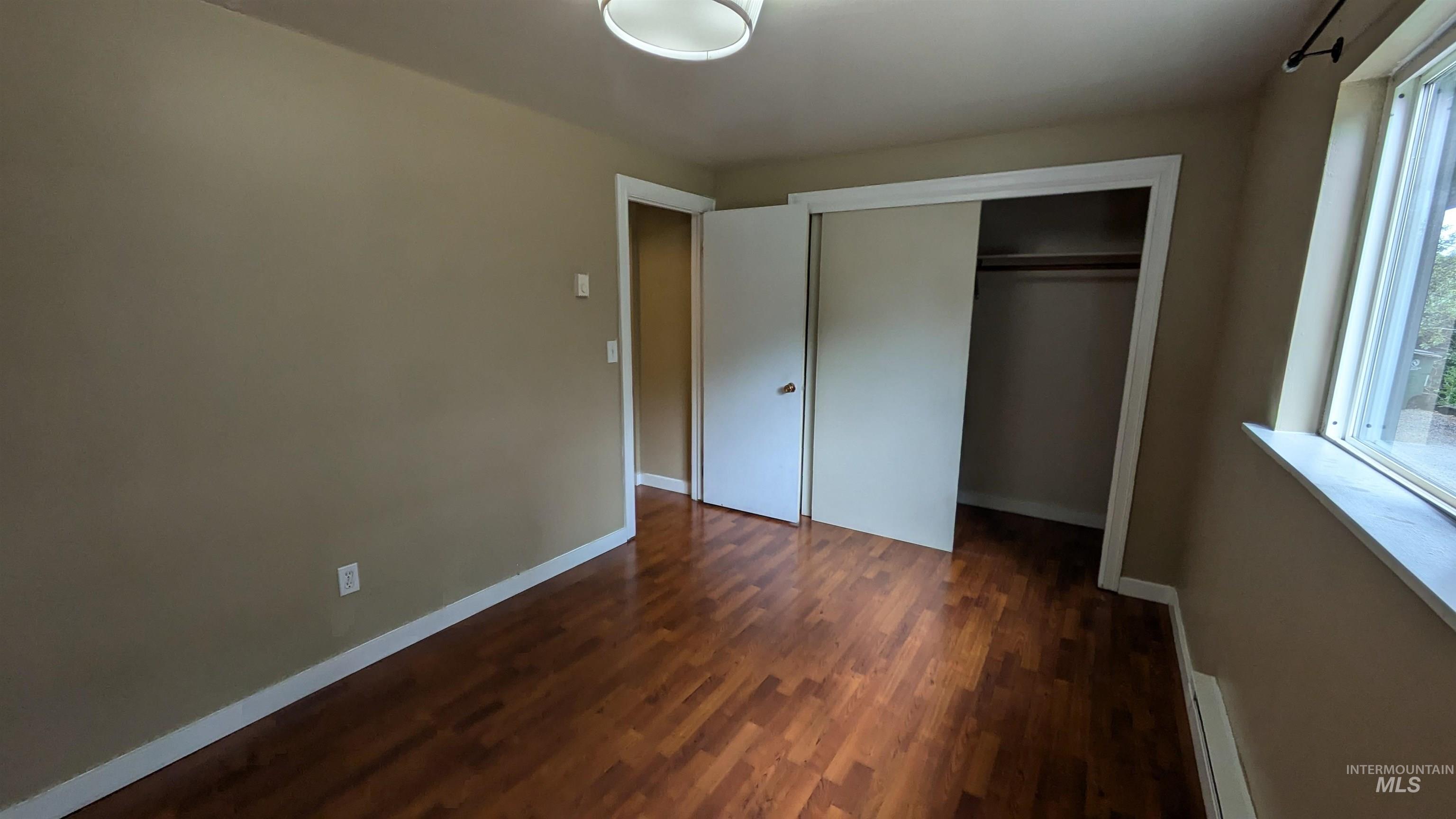 404/406 W C St Property Photo 16