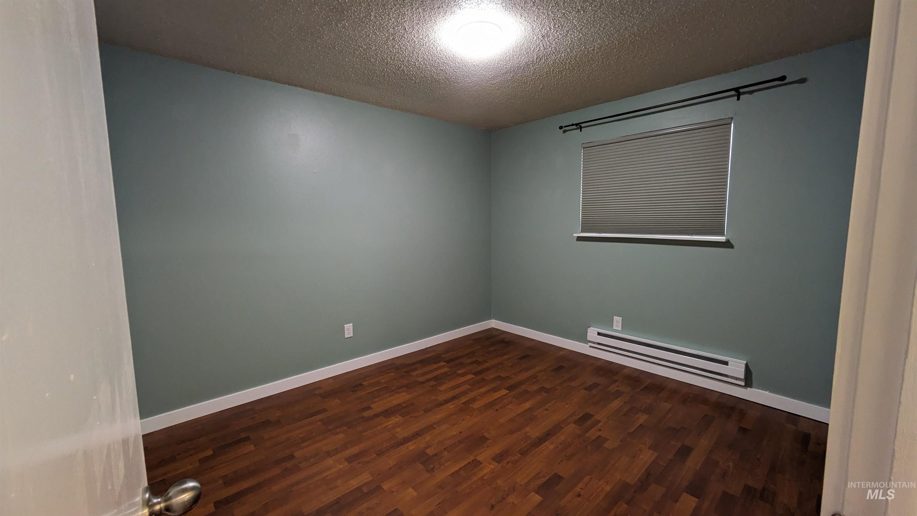 404/406 W C St Property Photo 17
