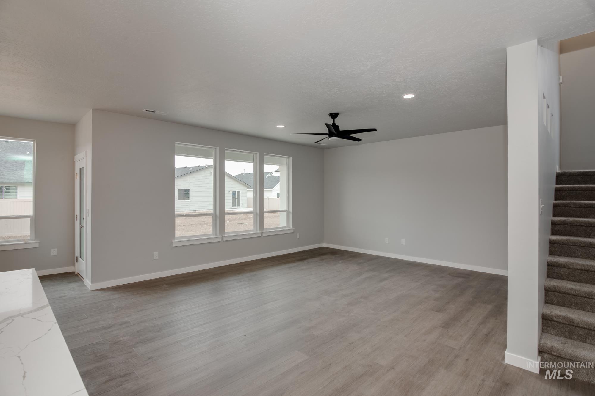 2667 E Night Rider Dr Property Photo 9