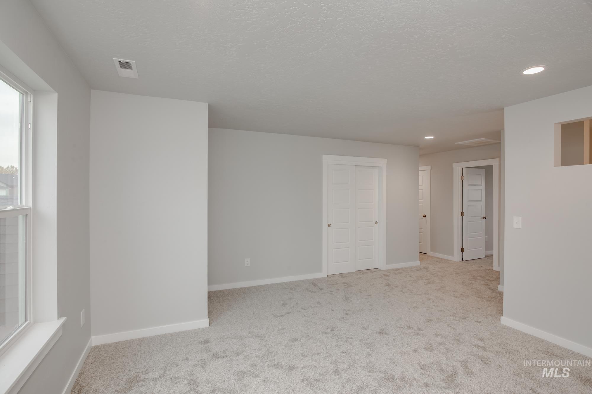 2667 E Night Rider Dr Property Photo 13