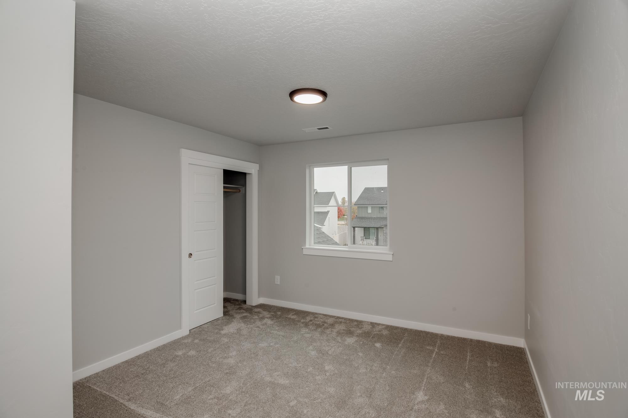 2667 E Night Rider Dr Property Photo 14