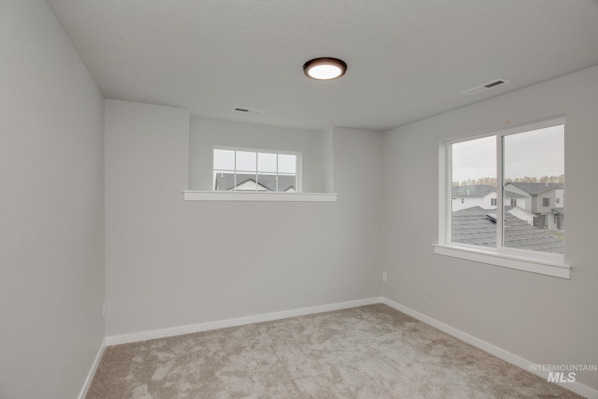 2667 E Night Rider Dr Property Photo 15