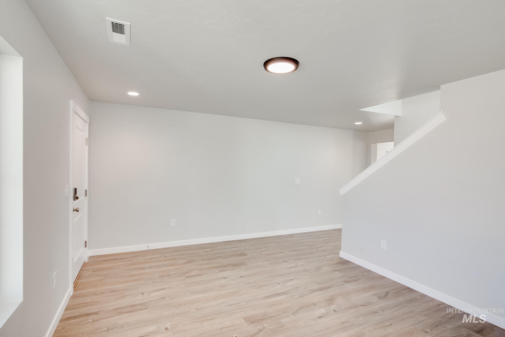1628 Sw Pegasus Peak Ave Property Photo 3