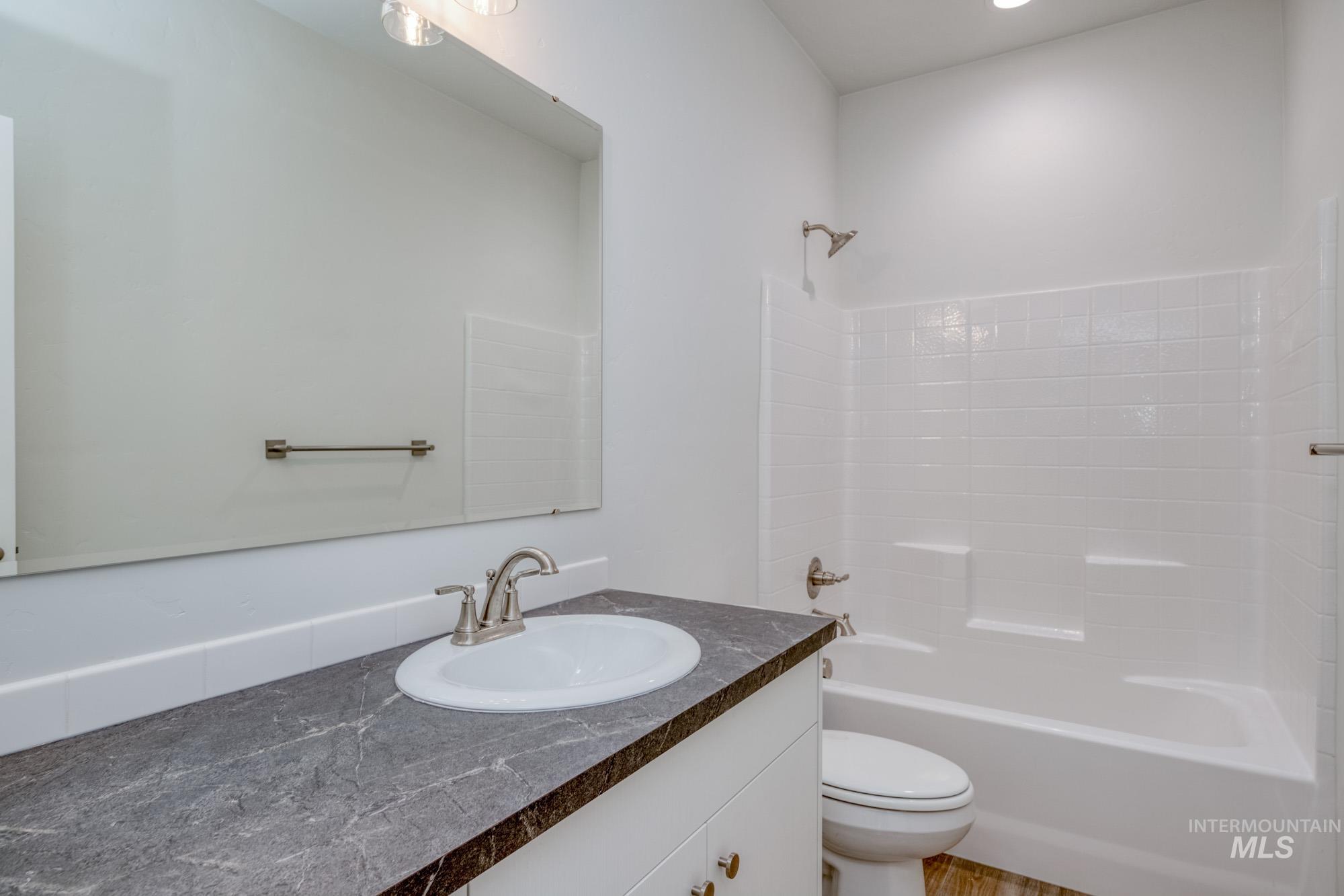 6752 W Plateau Creek Dr Property Photo 14