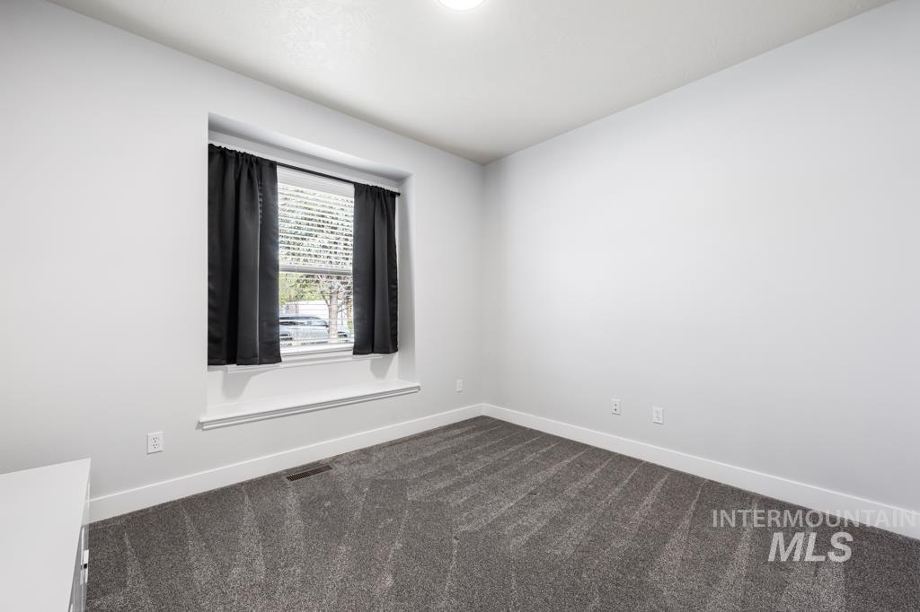 6059 Moose Creek Way Property Photo 27