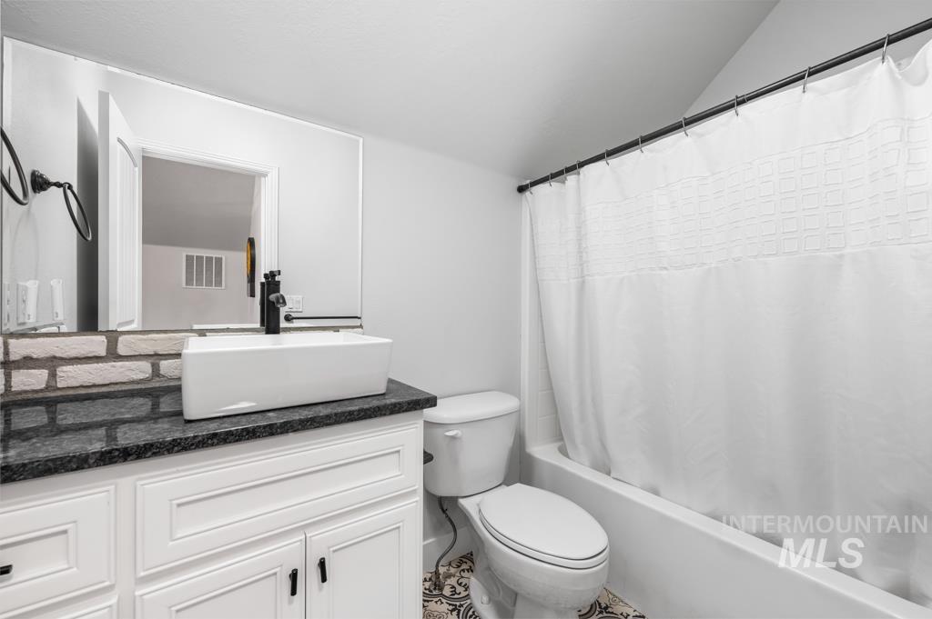 6059 Moose Creek Way Property Photo 30