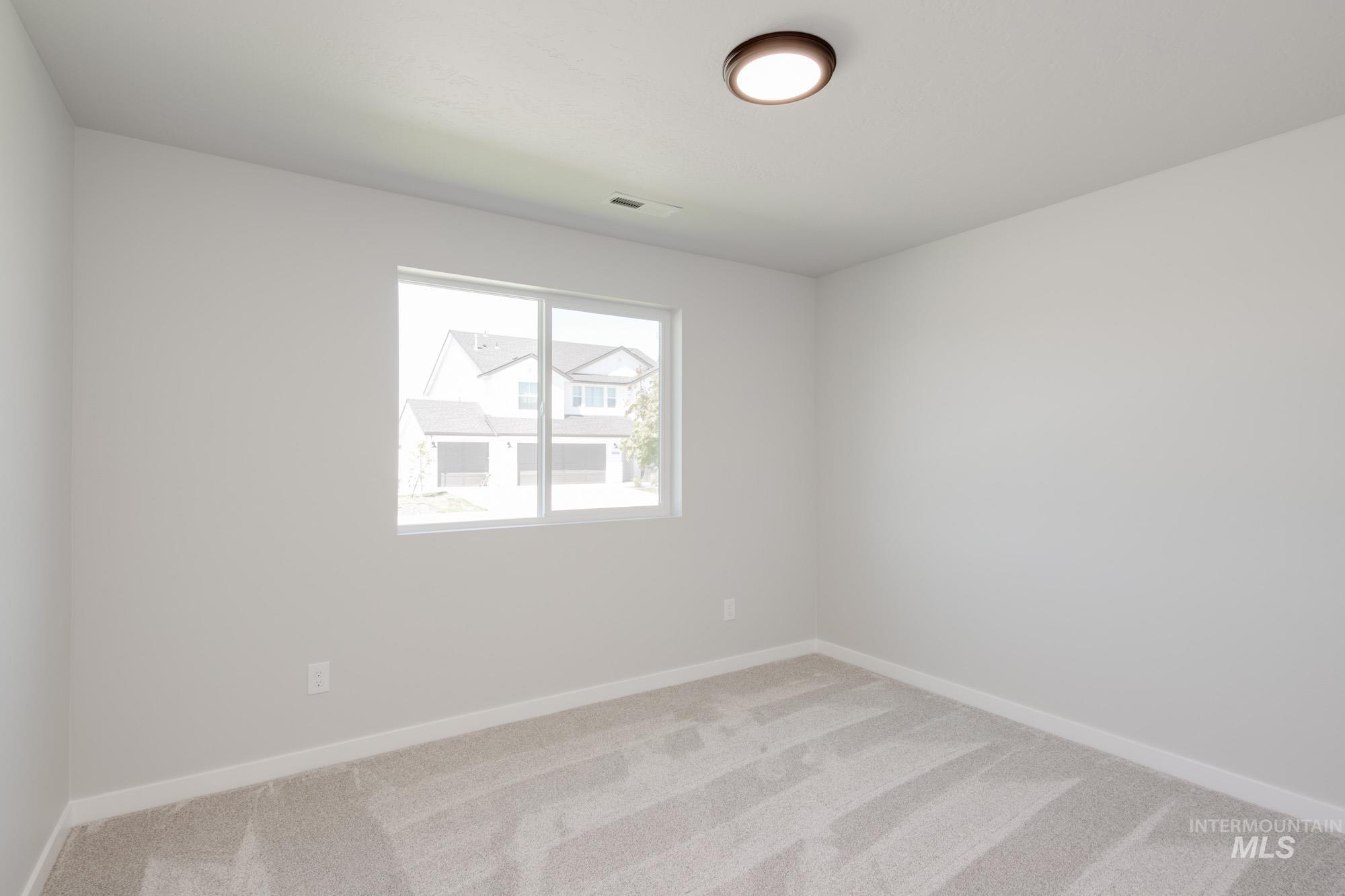 11128 Noble Dr Property Photo 15