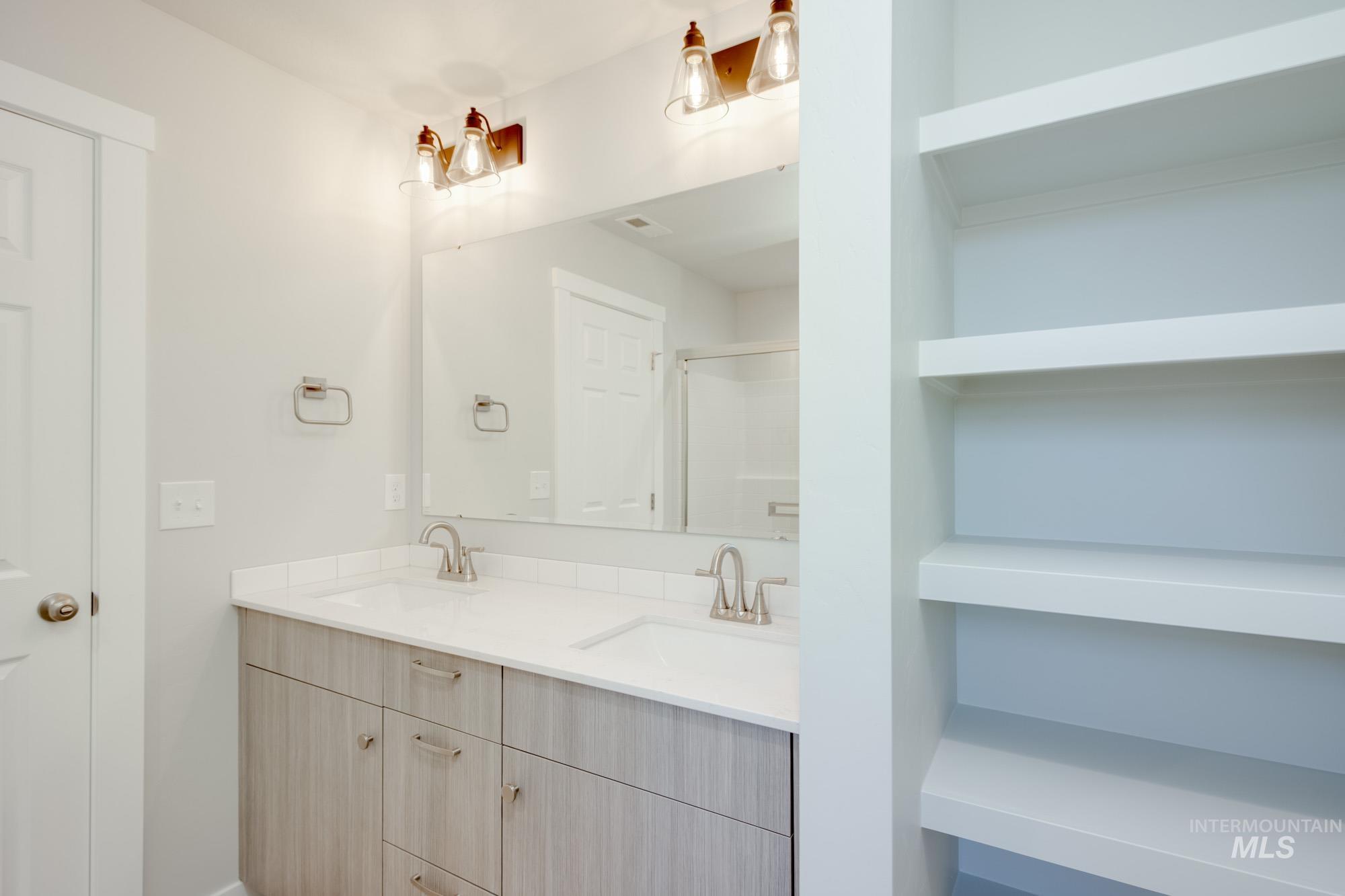 11128 Noble Dr Property Photo 20