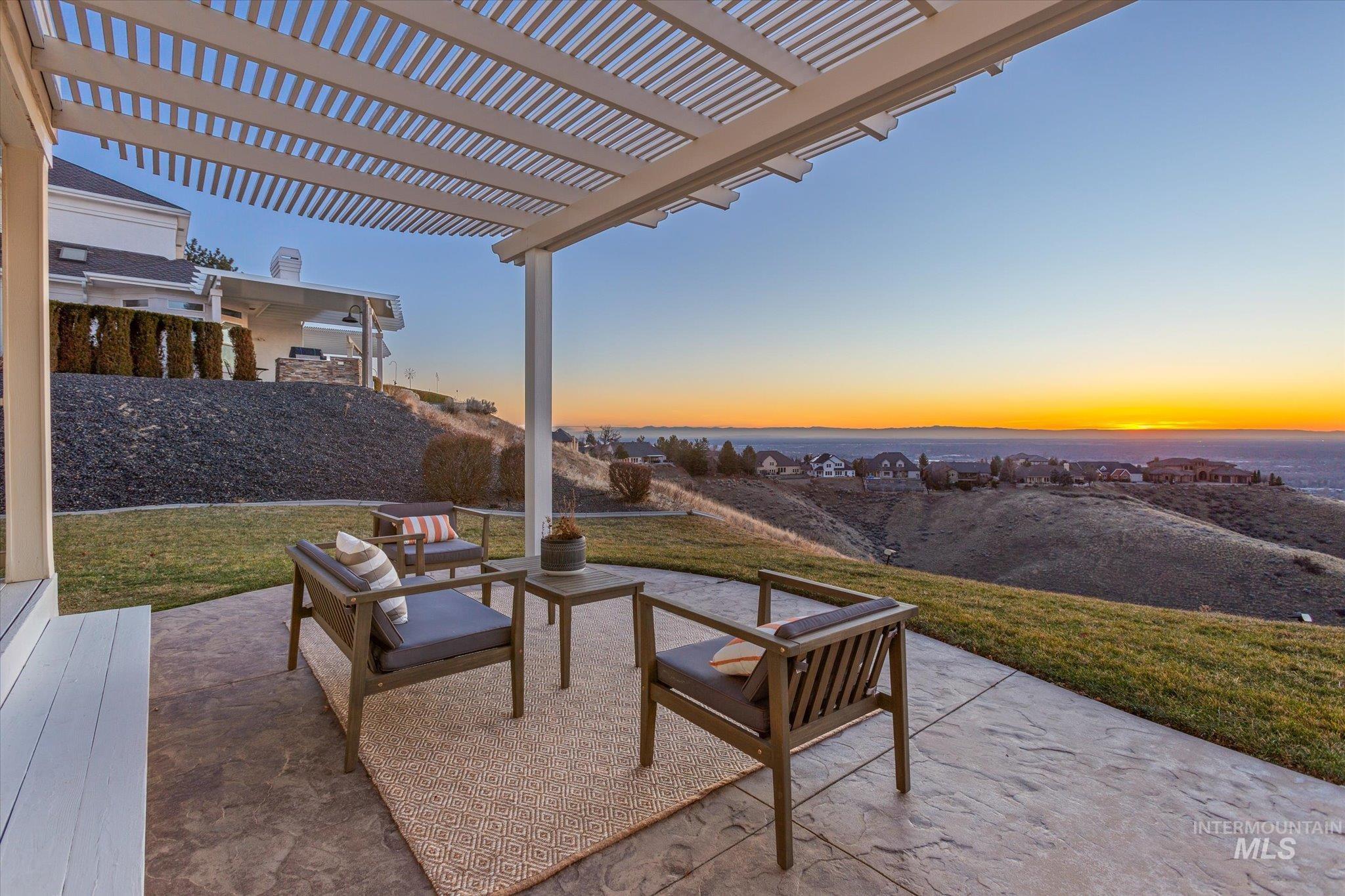 5560 N Quail Summit Place Property Photo 44