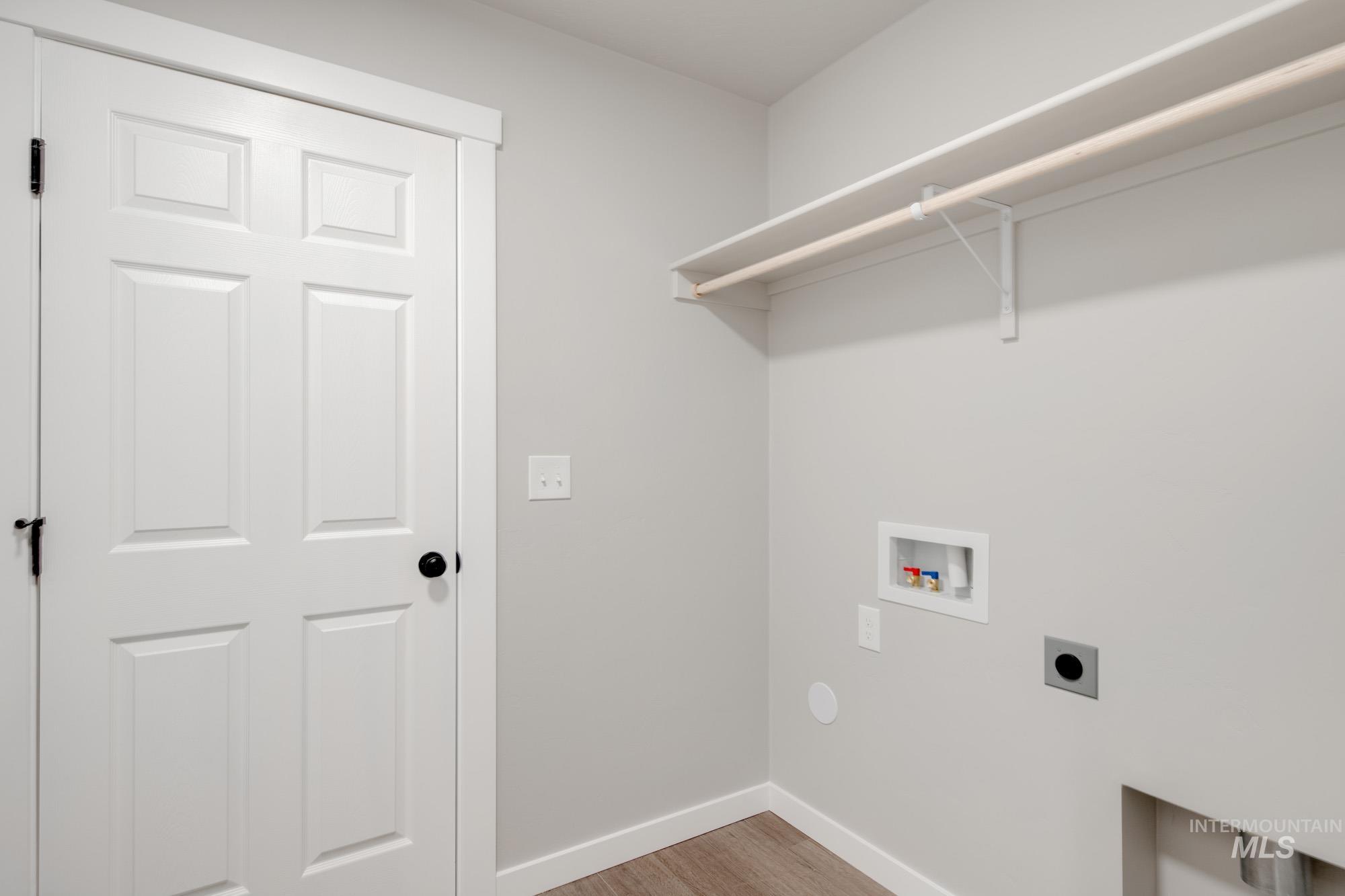 11081 Canvas St Property Photo 13