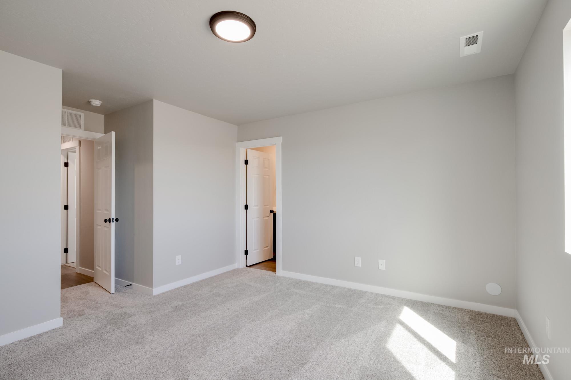 11081 Canvas St Property Photo 17