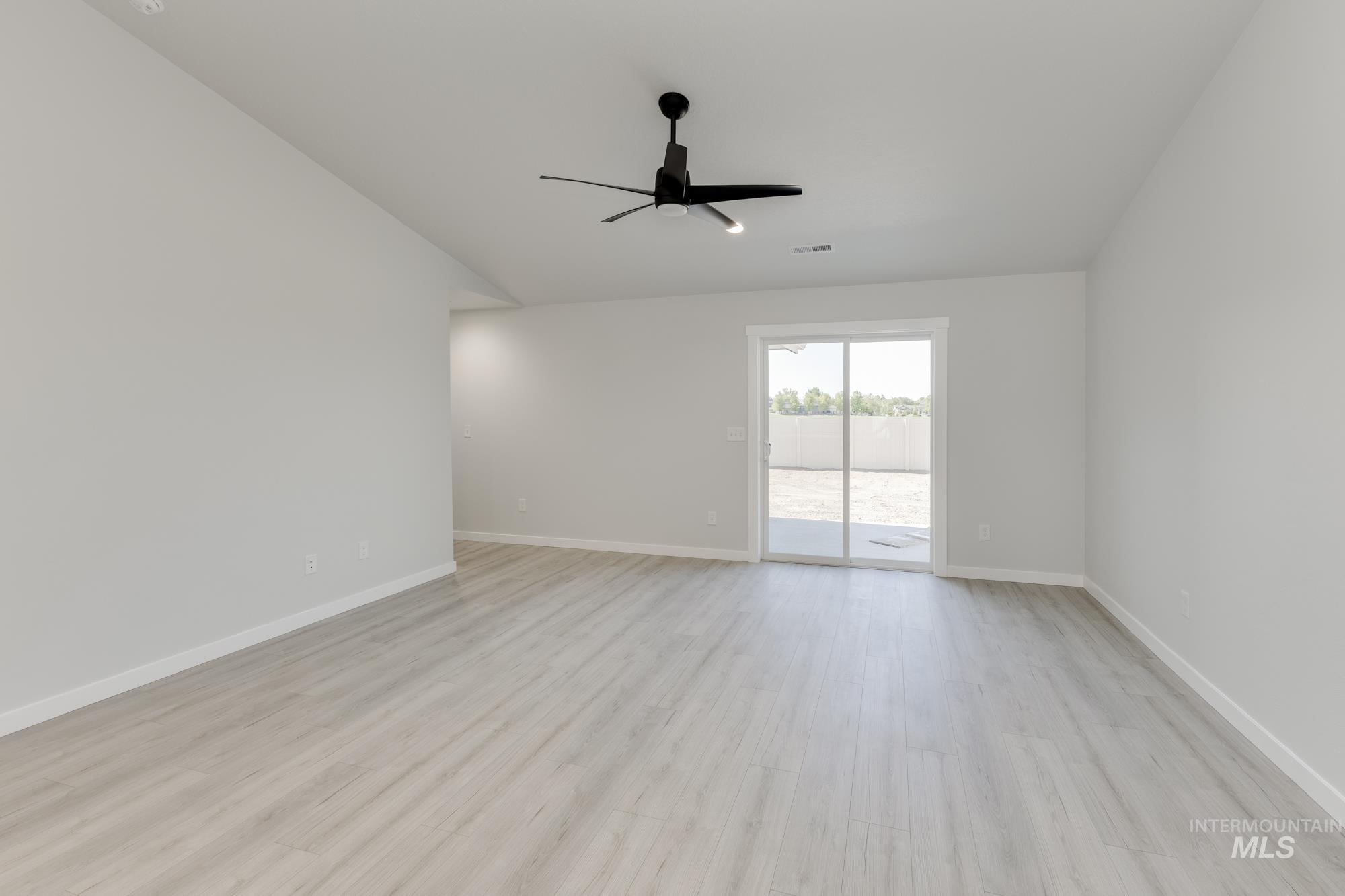 5245 E Burnte Peak St Property Photo 8