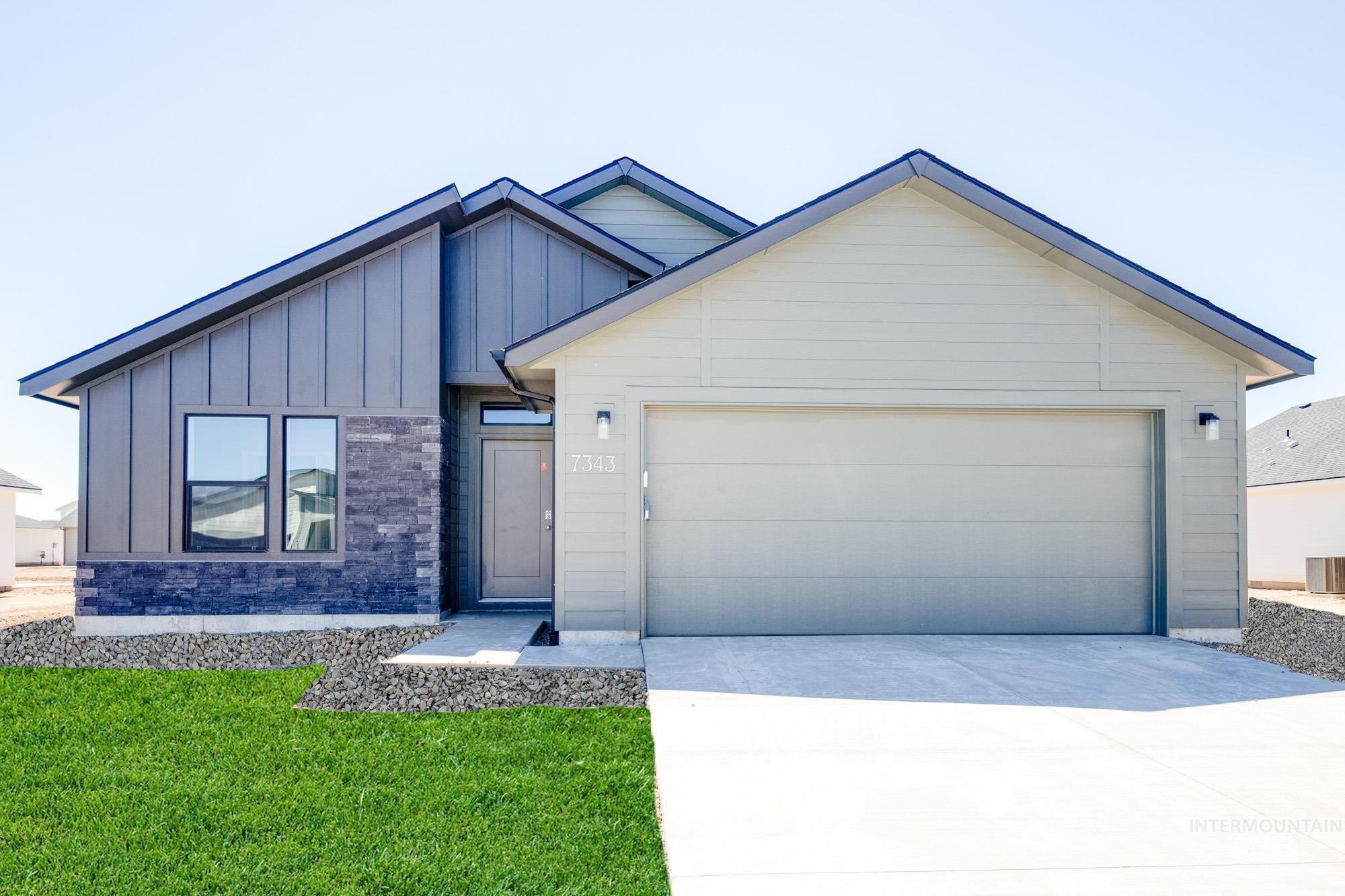 7343 E Marble Springs Dr Property Photo 1