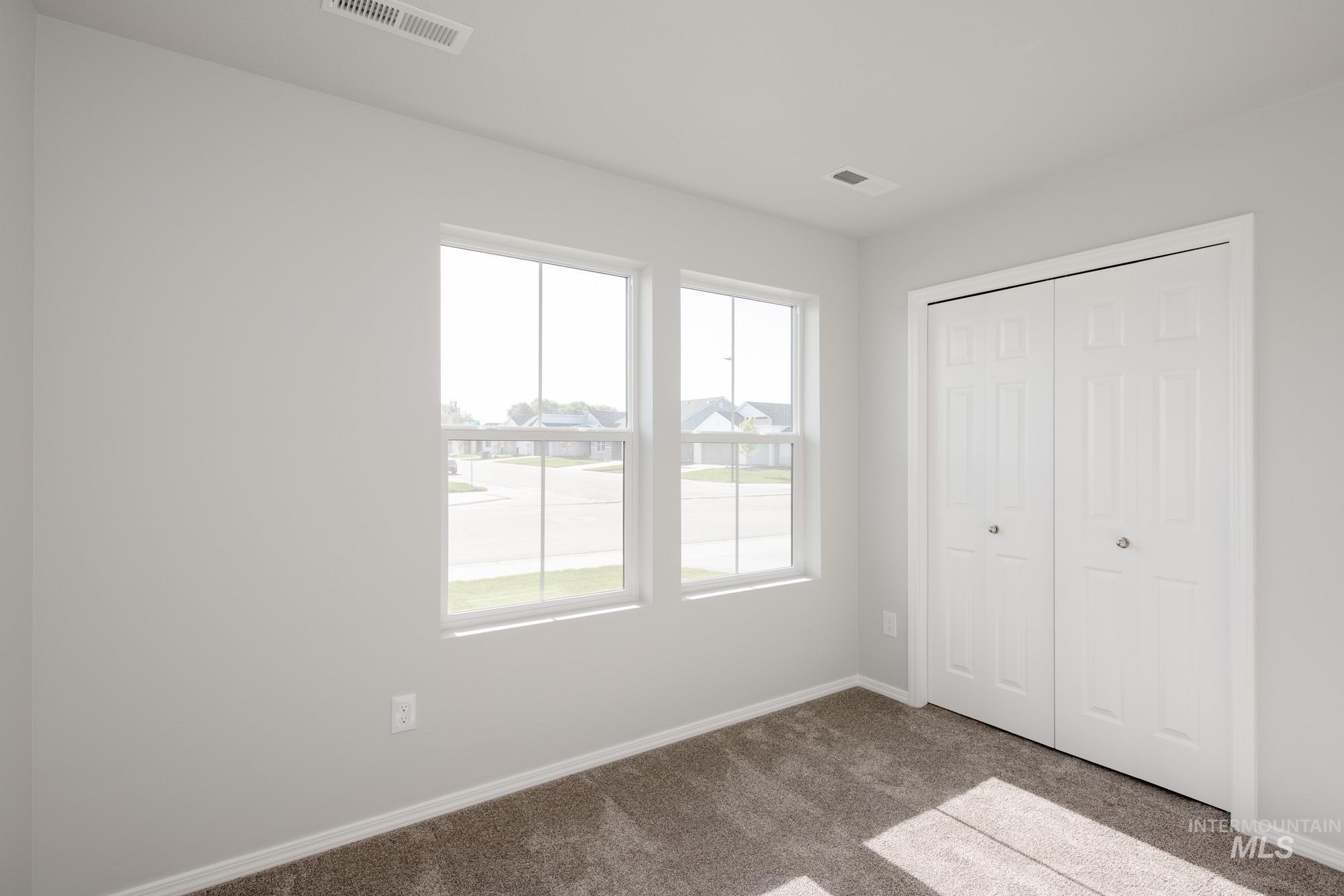 201 Idalou Way Property Photo 3