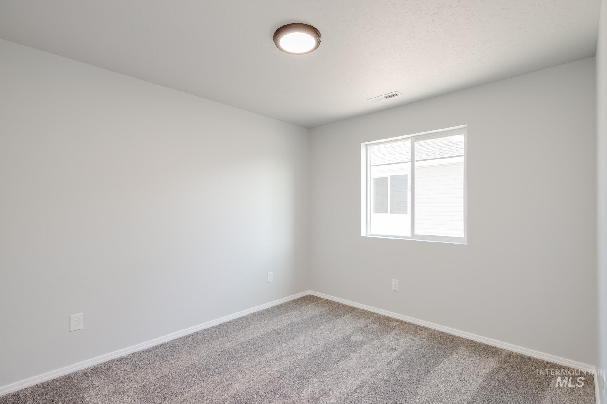 201 Idalou Way Property Photo 4