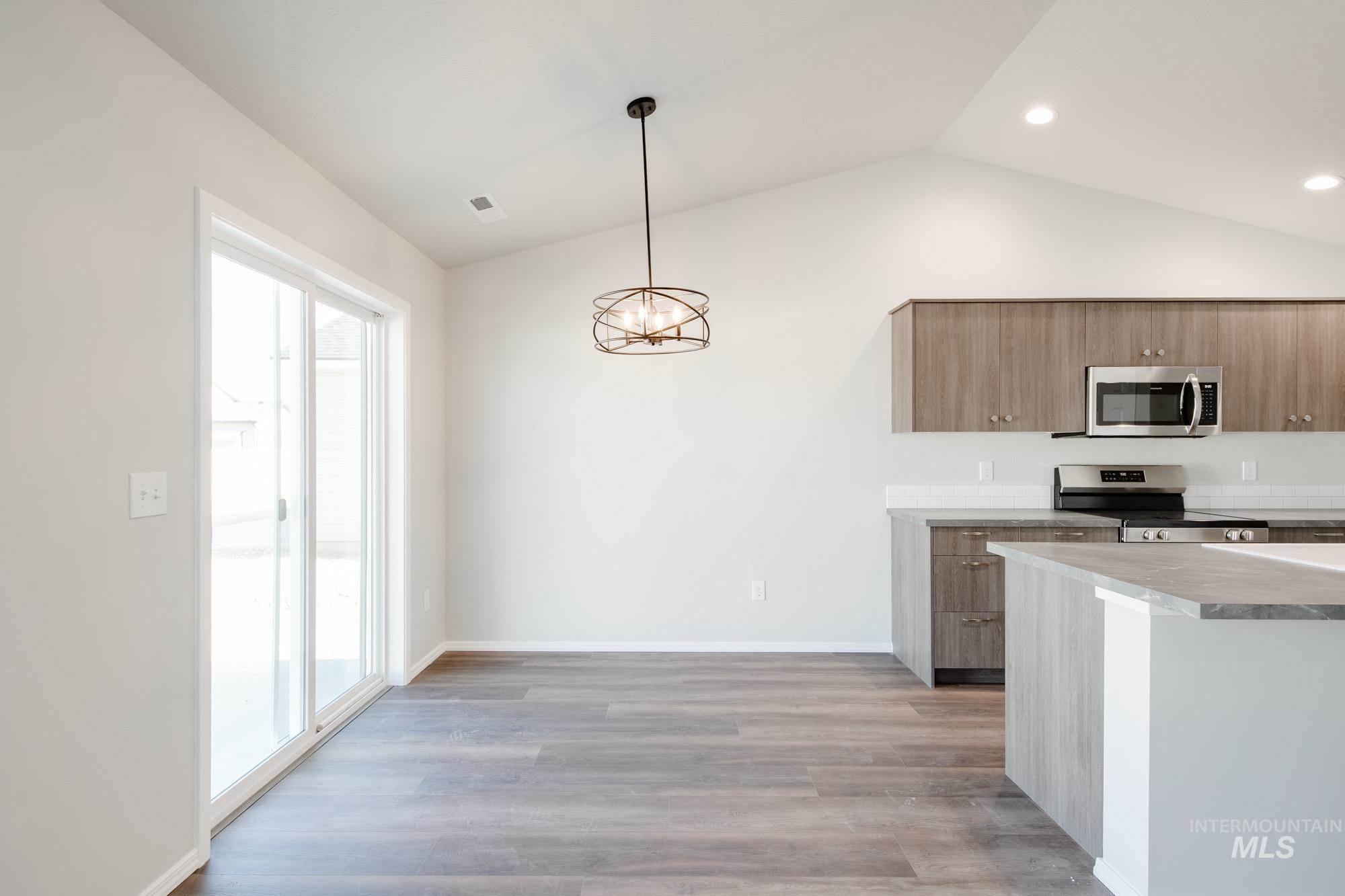 201 Idalou Way Property Photo 15
