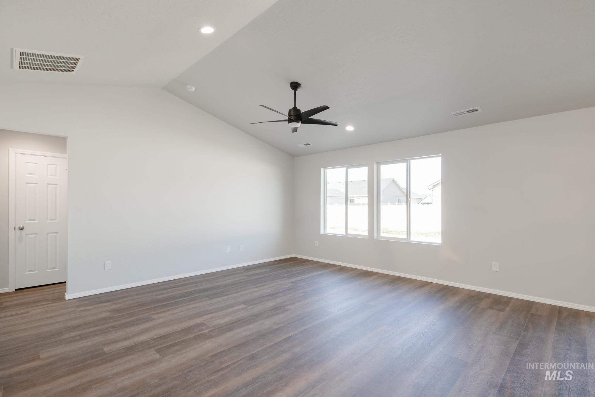 201 Idalou Way Property Photo 20
