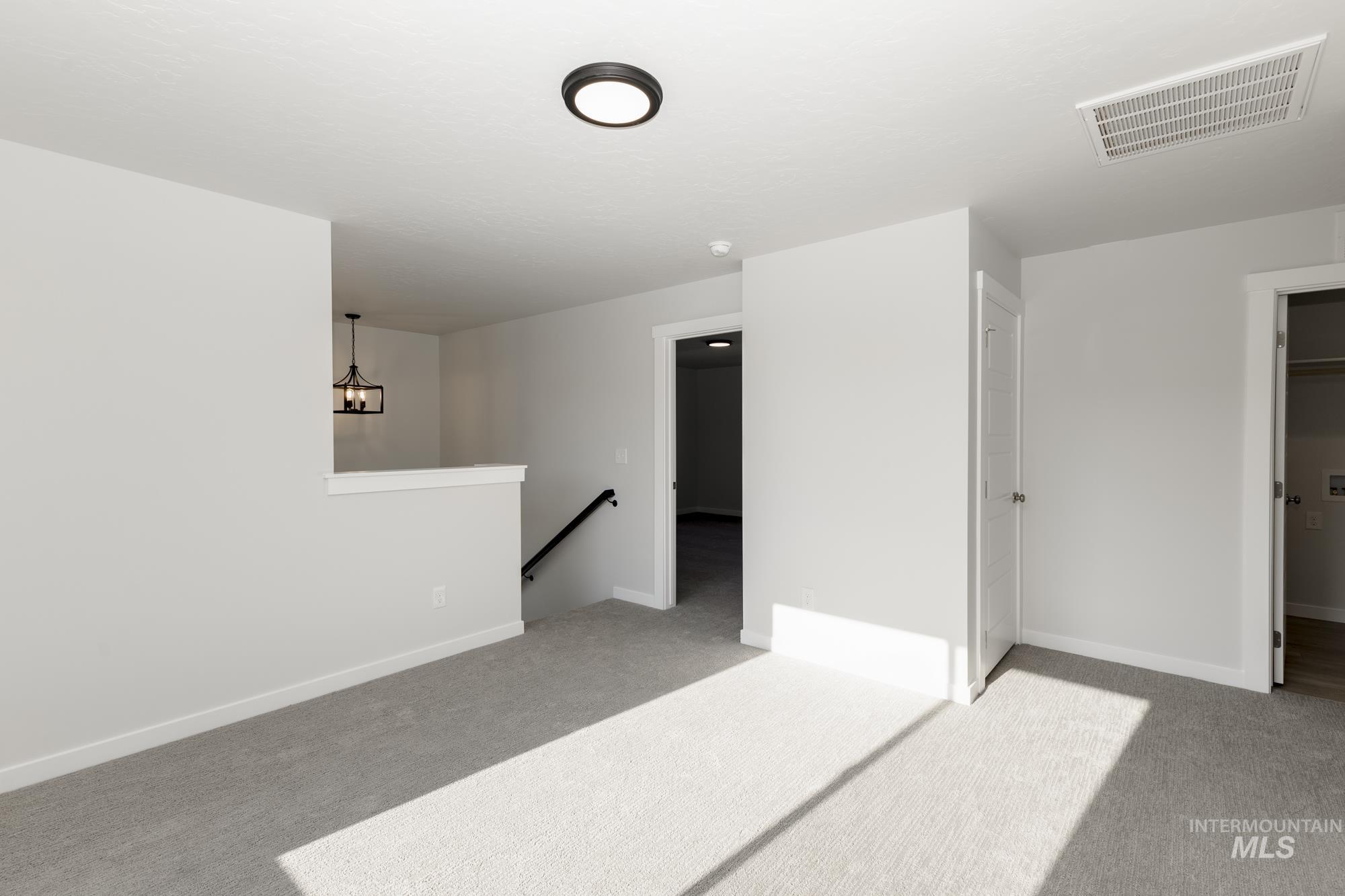 2365 W Opalite Dr Property Photo 14