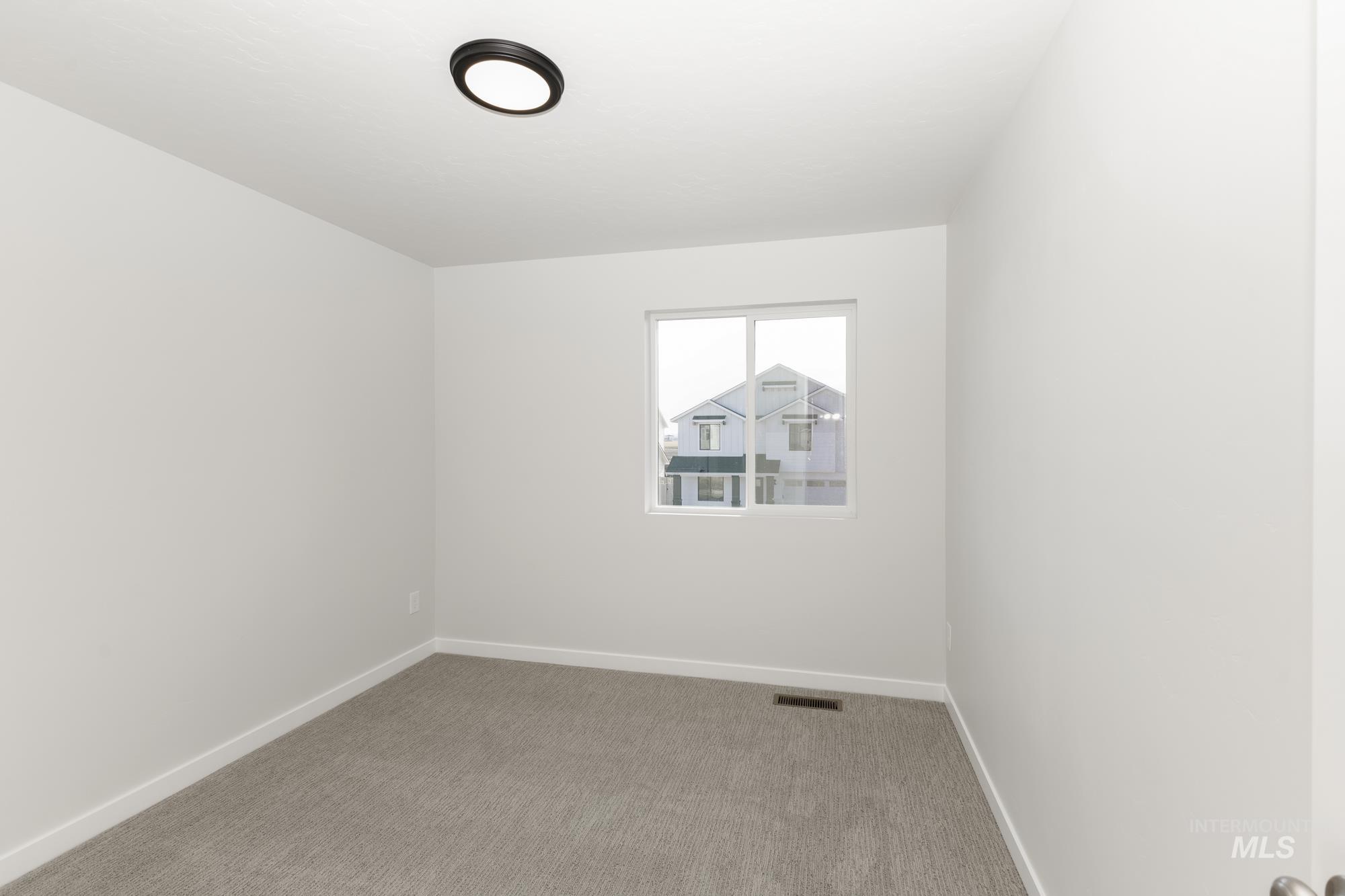 2365 W Opalite Dr Property Photo 15