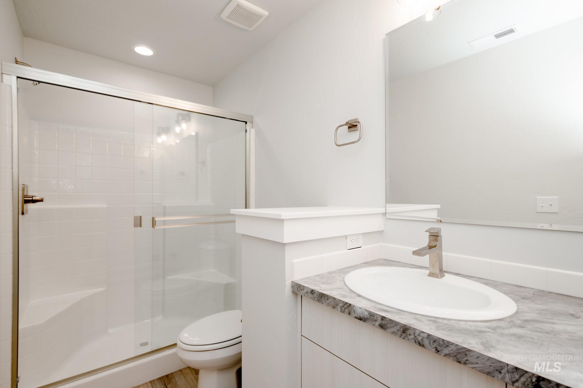 2914 E Mossy Creek Dr Property Photo 19