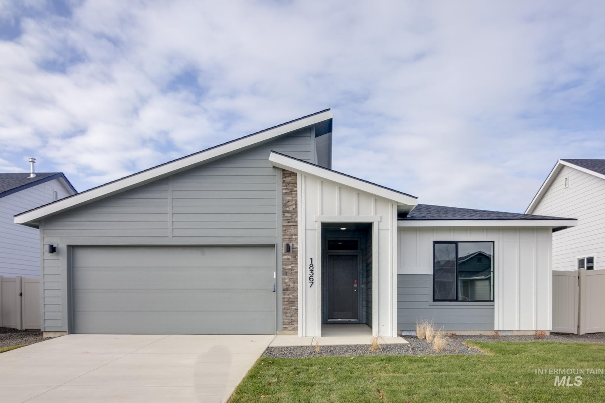 16807 Dunning Way Property Photo 1