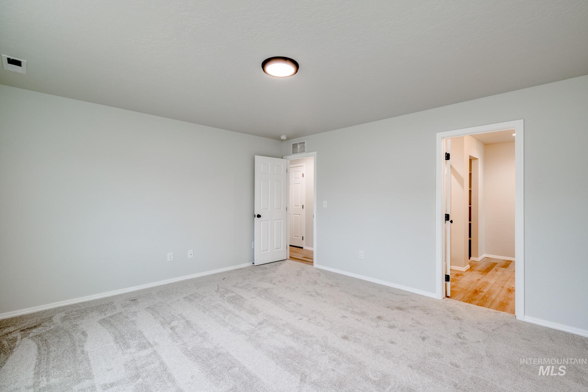 16807 Dunning Way Property Photo 20