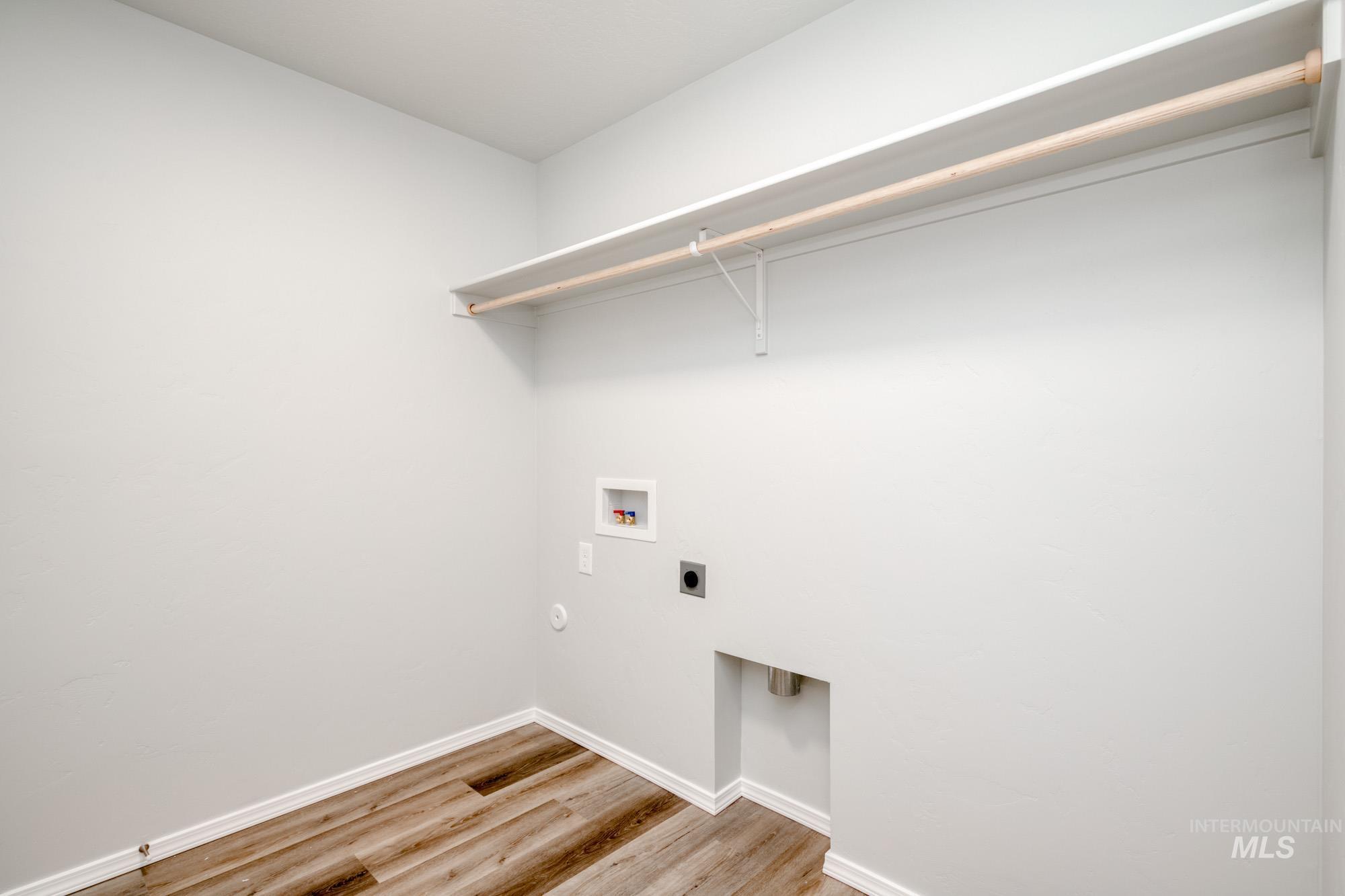 1086 Jimson Avenue Property Photo 15