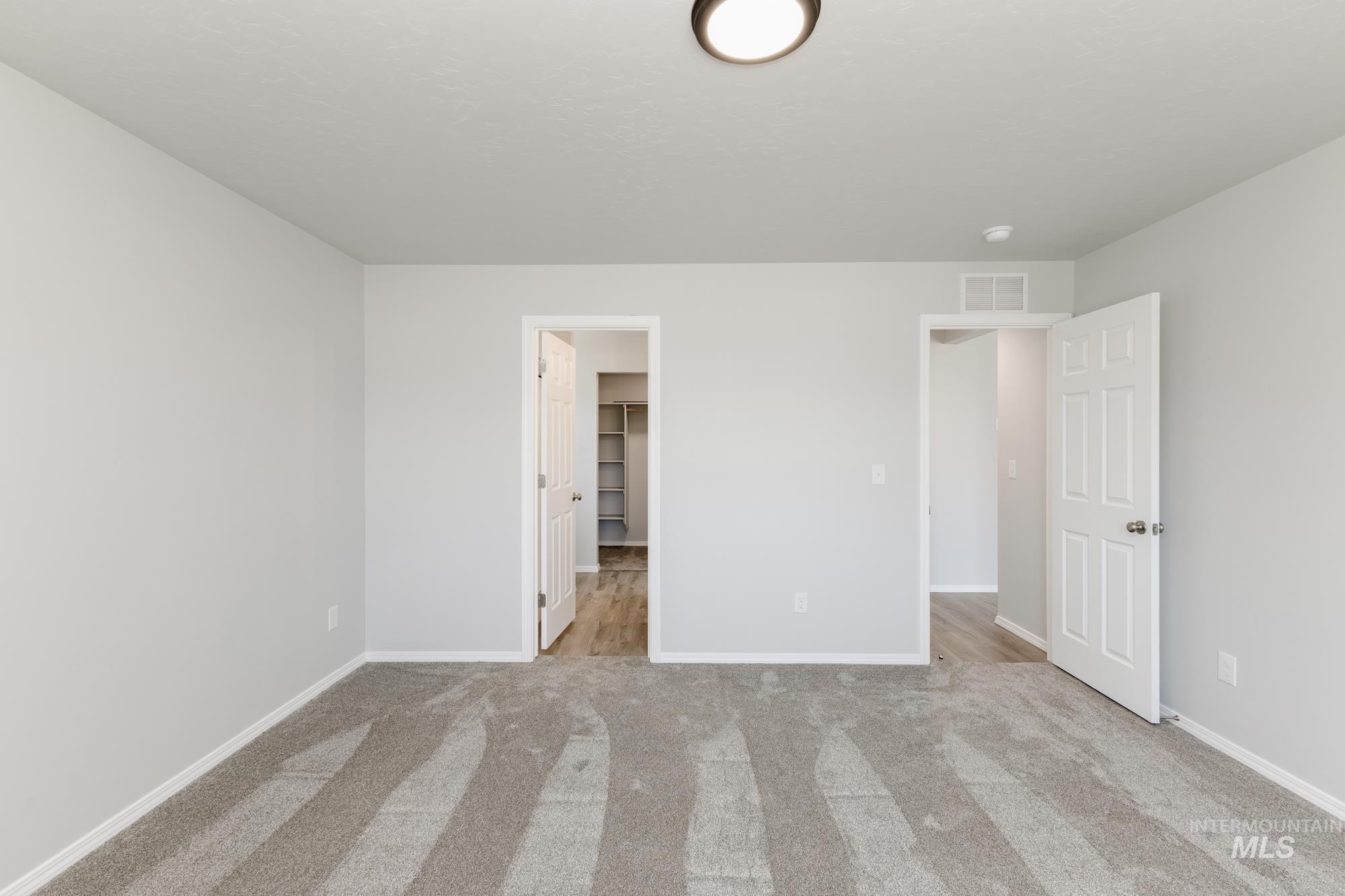 1086 Jimson Avenue Property Photo 17