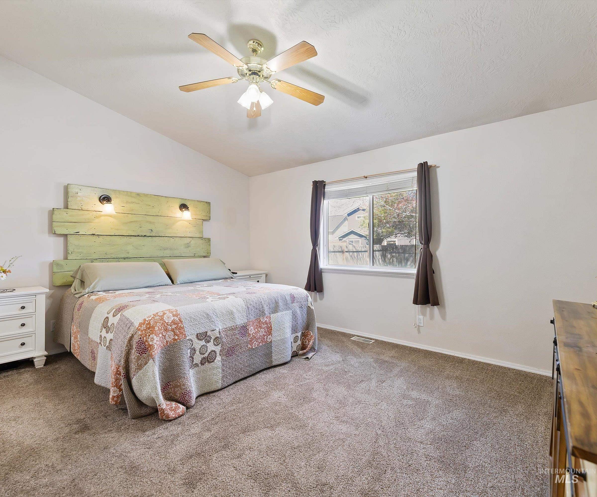 7296 E Canterbury Ln Property Photo 22
