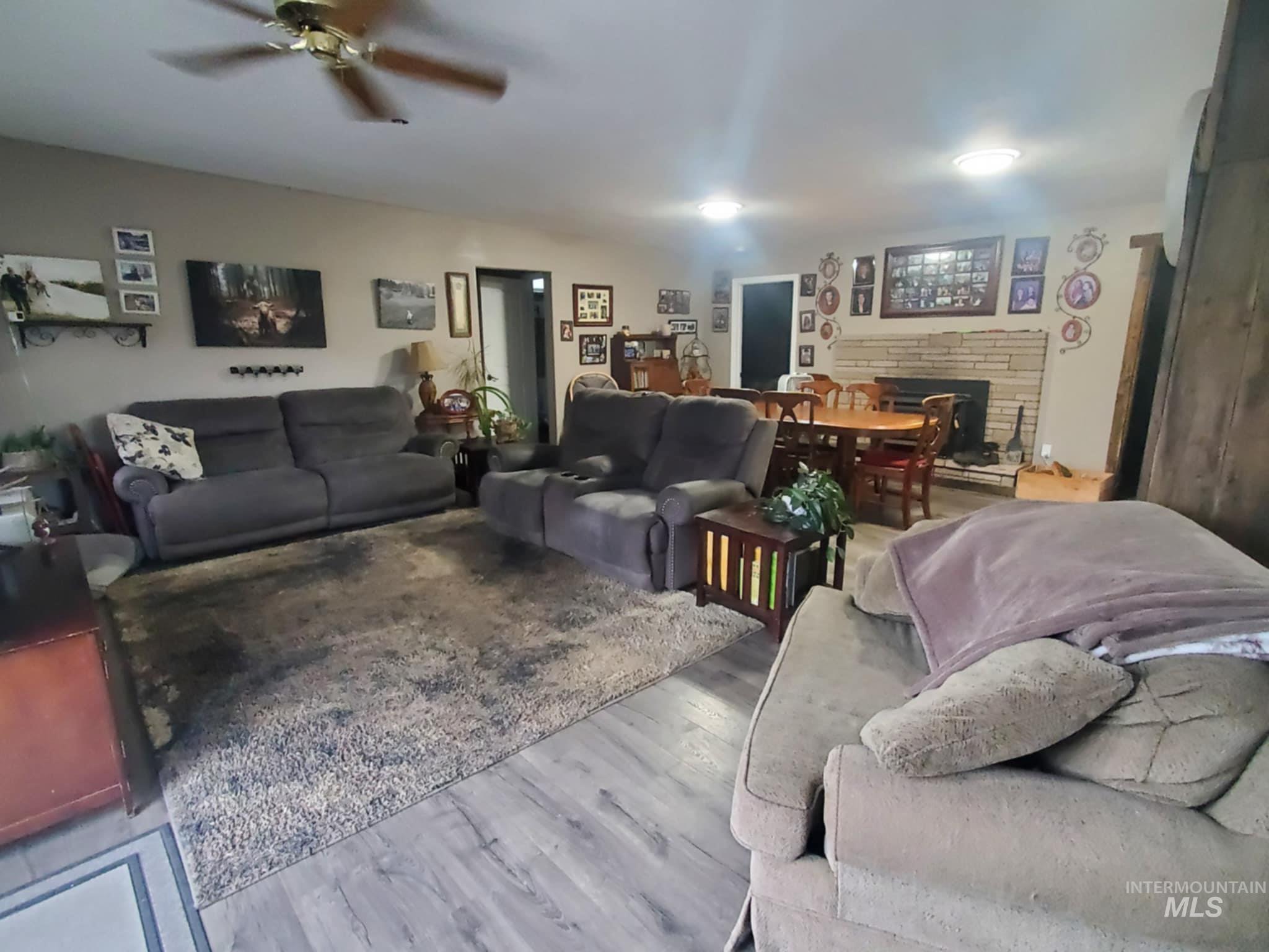 4633 Harmony Heights Loop Property Photo 6