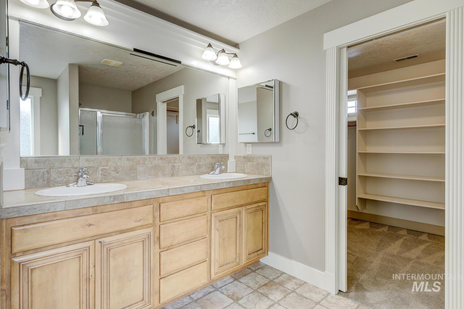 2621 E Mercutio Dr Property Photo 26