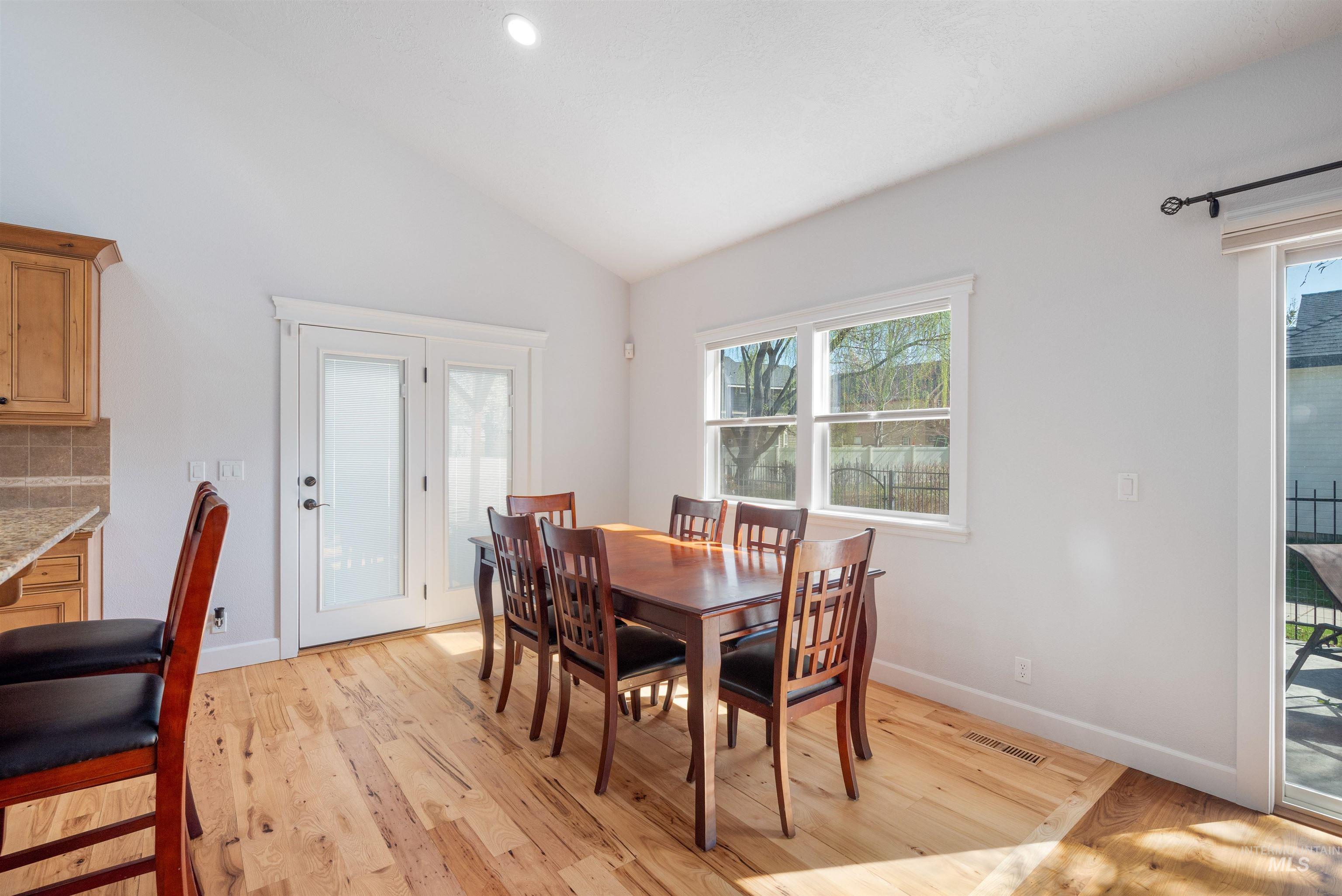 2023 E Trail Blazer Dr Property Photo 16
