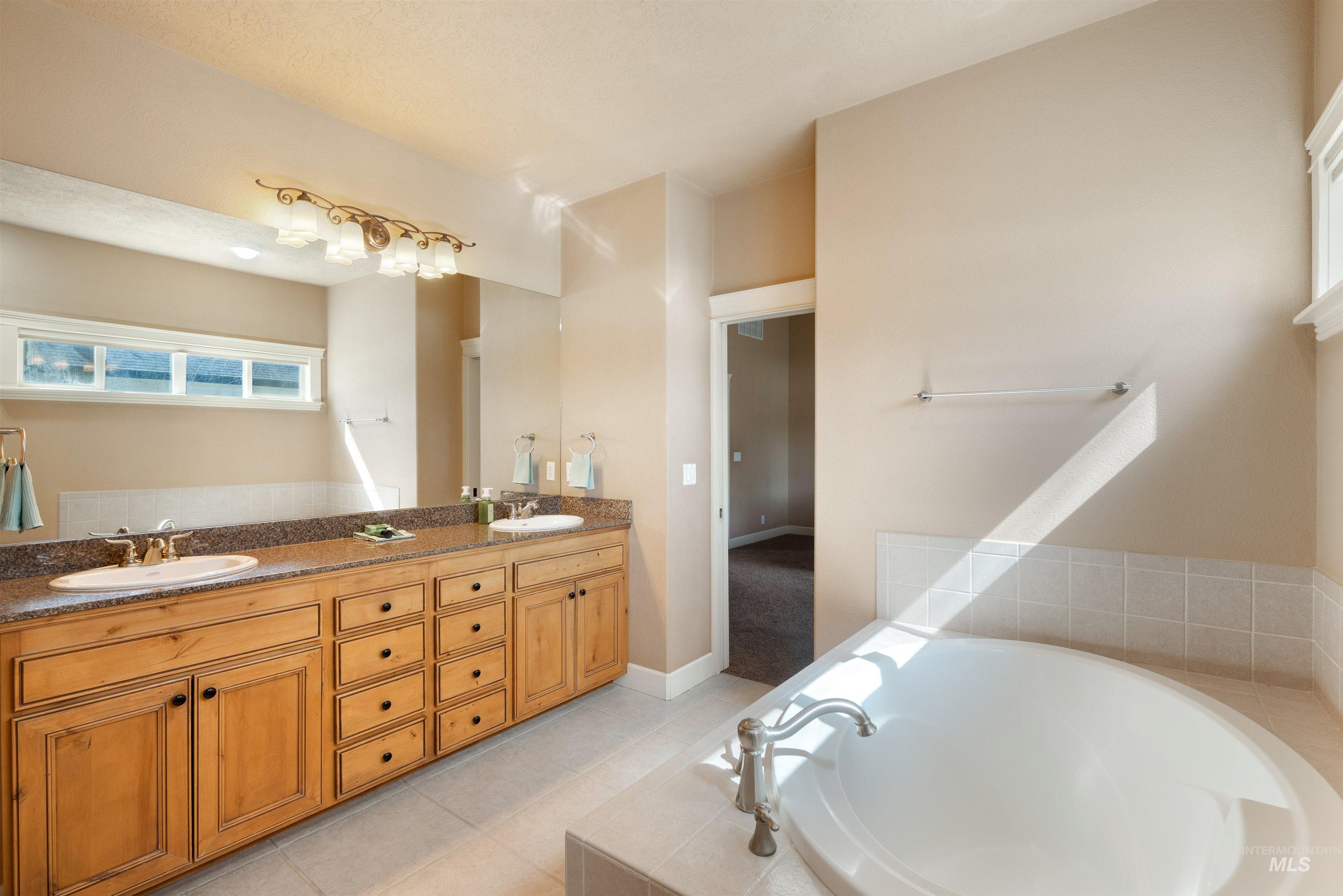 2023 E Trail Blazer Dr Property Photo 21