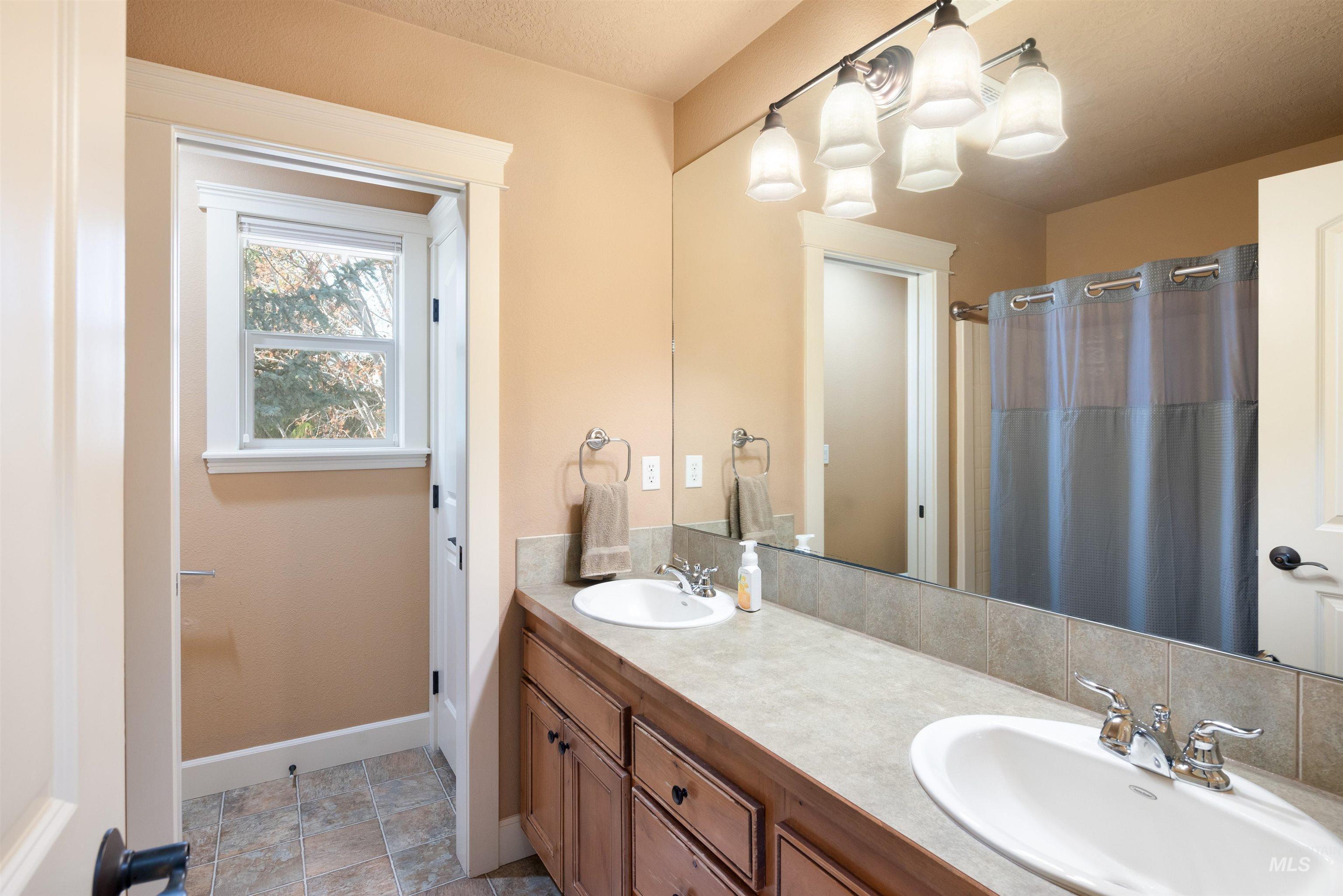 2023 E Trail Blazer Dr Property Photo 28