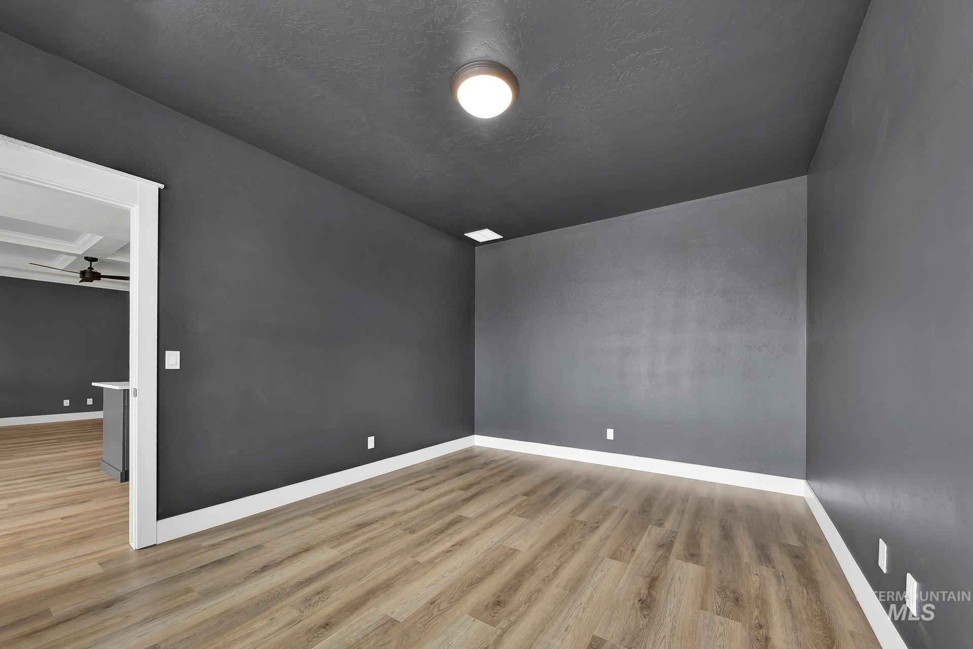 1440 E Azan St Property Photo 17