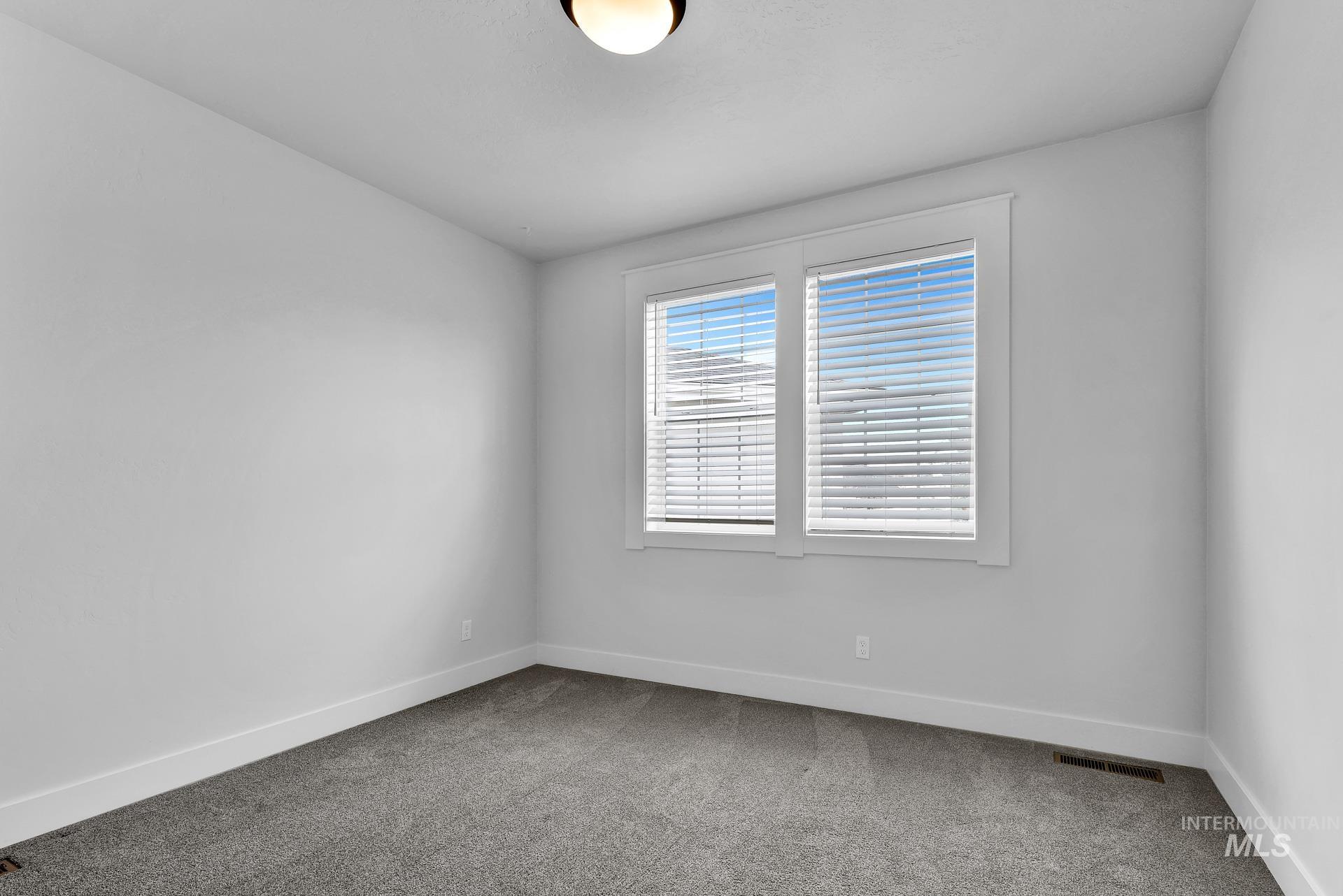 1440 E Azan St Property Photo 27