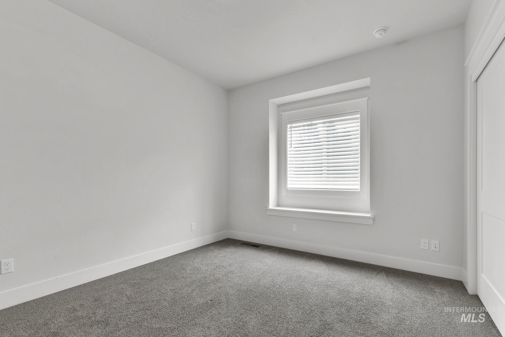 1440 E Azan St Property Photo 31