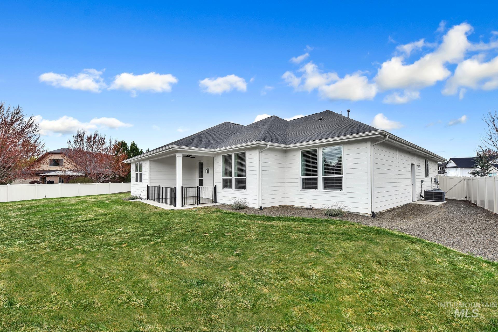 1440 E Azan St Property Photo 42