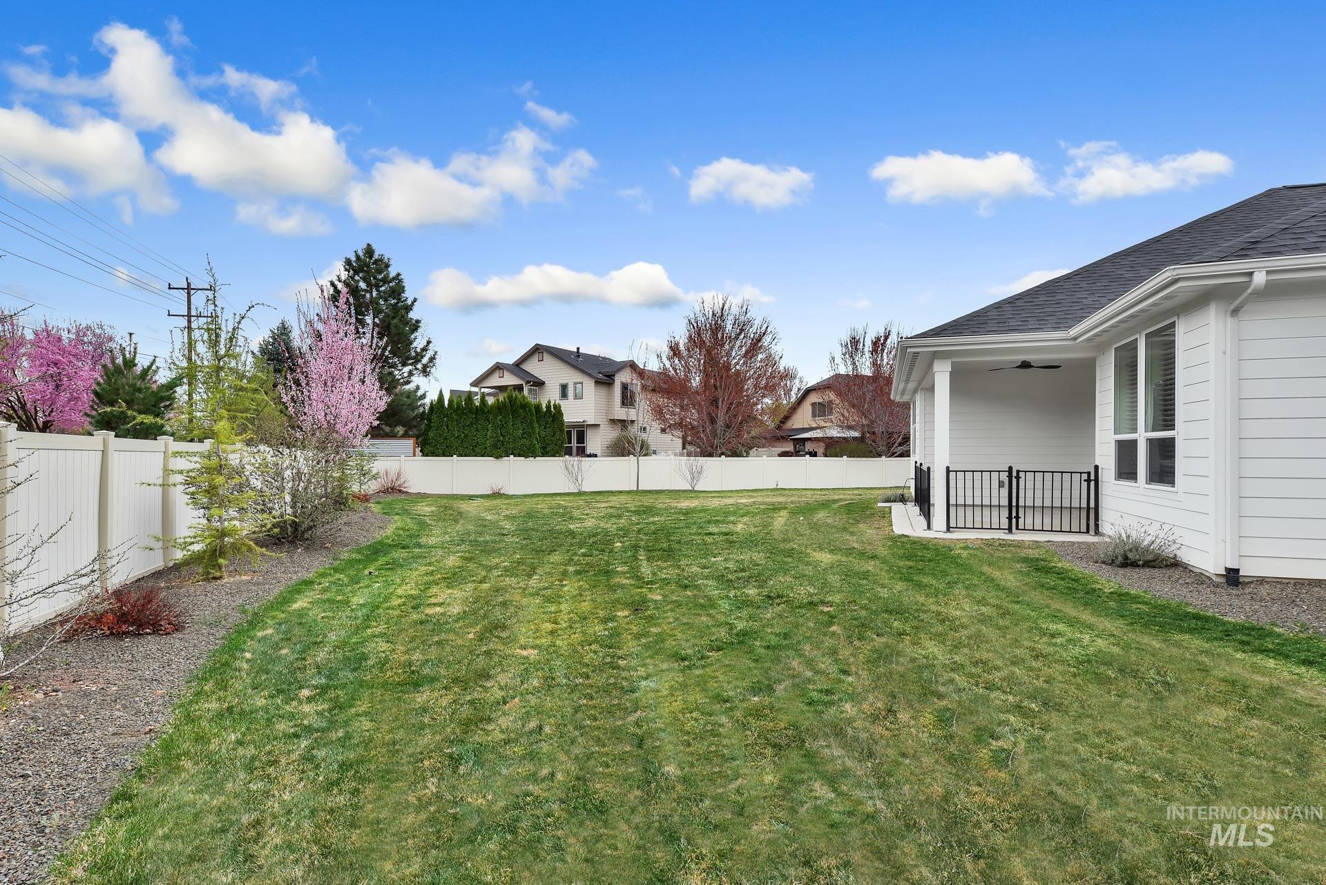1440 E Azan St Property Photo 43