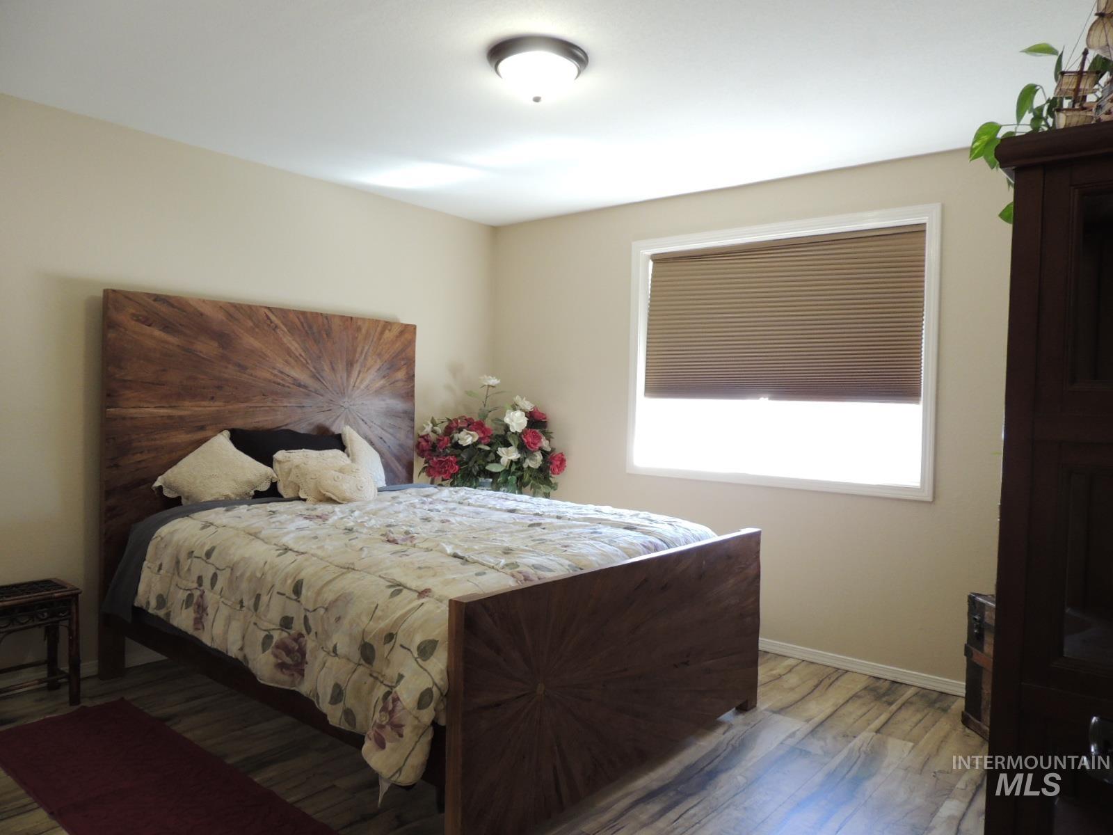 2043 S Ranchero Way Property Photo 27